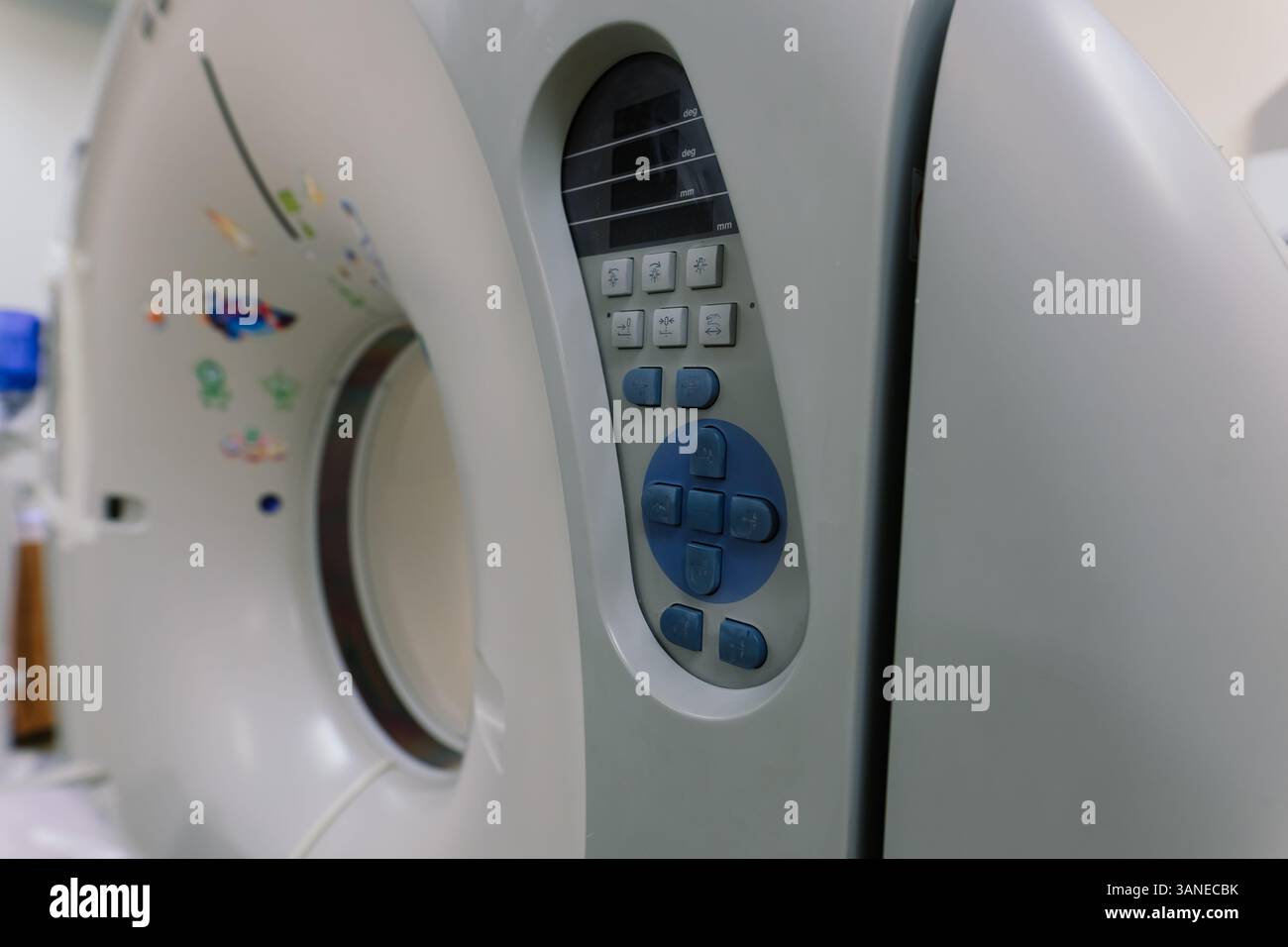 Pet scan machine hi-res stock photography and images - Alamy