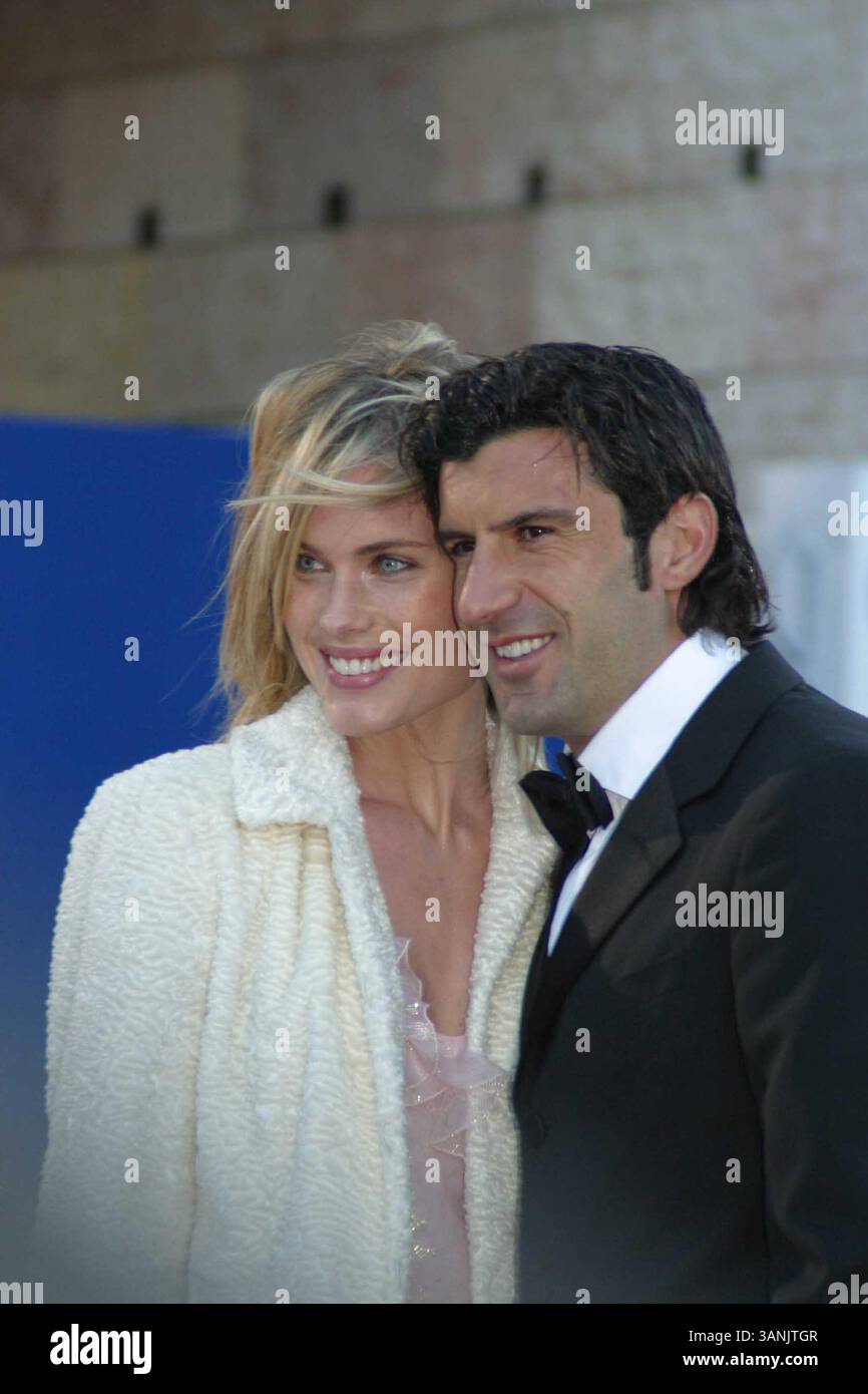 Luis figo 2004 hi-res stock photography and images - Alamy