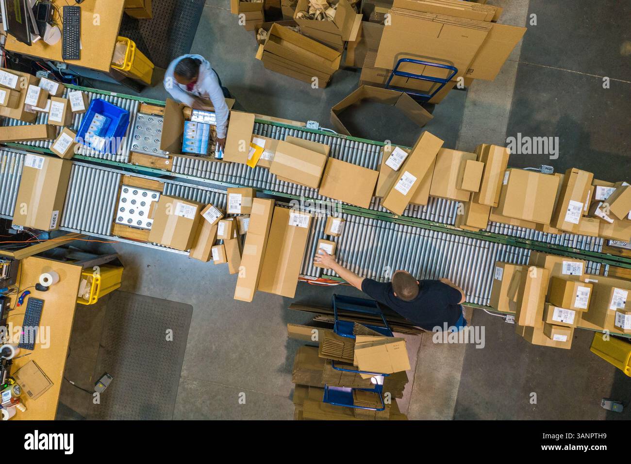 Chicago, Illinois - 17 April 2019: Aerial view of people working in ...