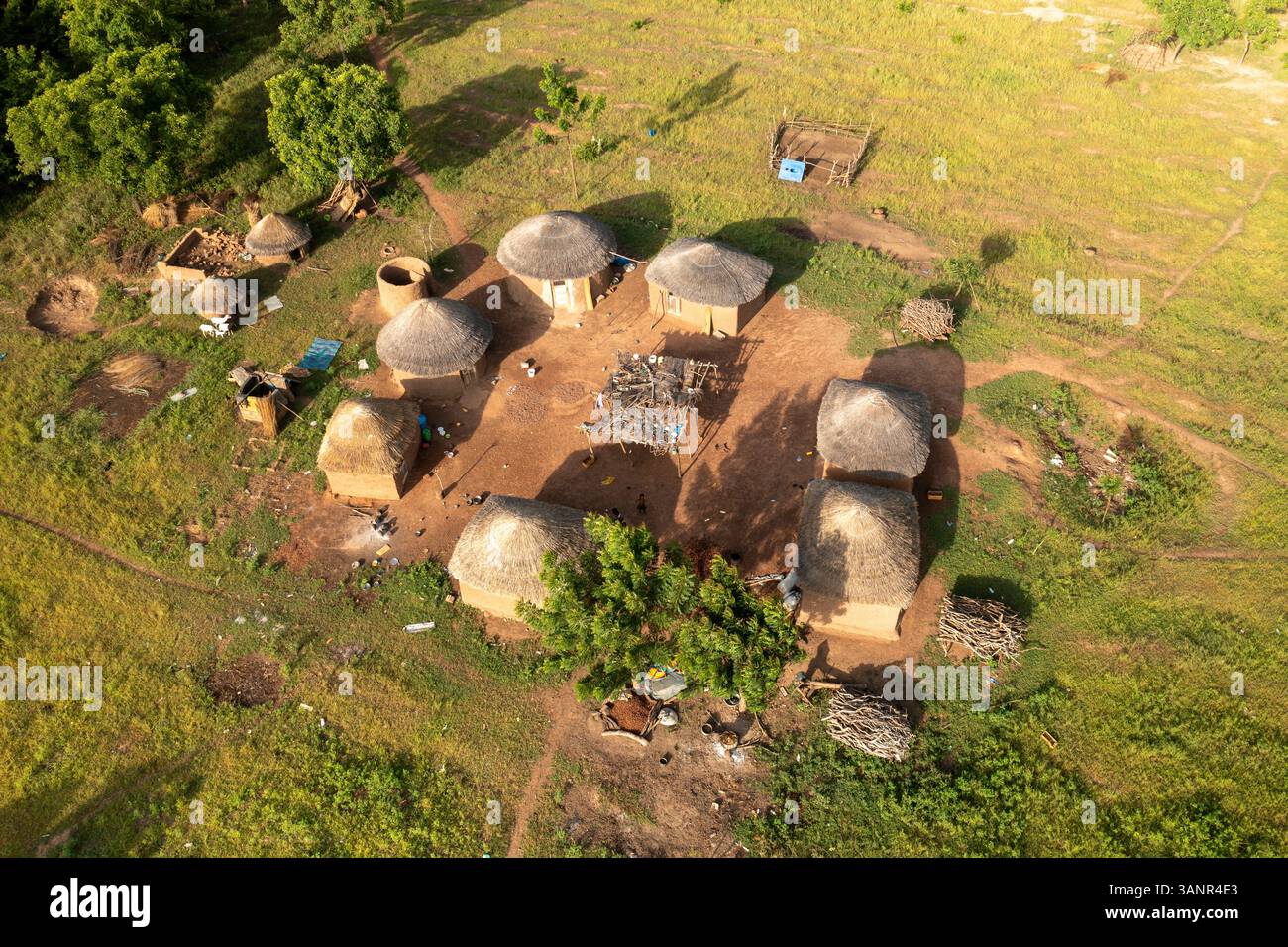 Ghana village traditional huts hi-res stock photography and images - Alamy