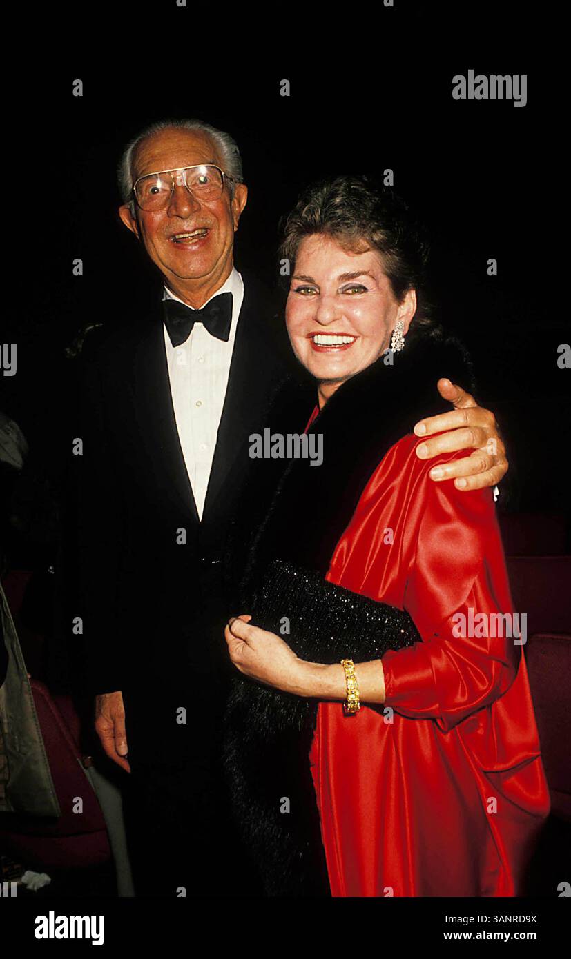 Aug. 30, 2007 - F7706.LEONA HARRY HELMSLEY. STEPHEN ALLEN-   1989.LEONAHELMSLEYRETRO.(Credit Image: © Globe Photos/ZUMAPRESS.com) Stock Photo