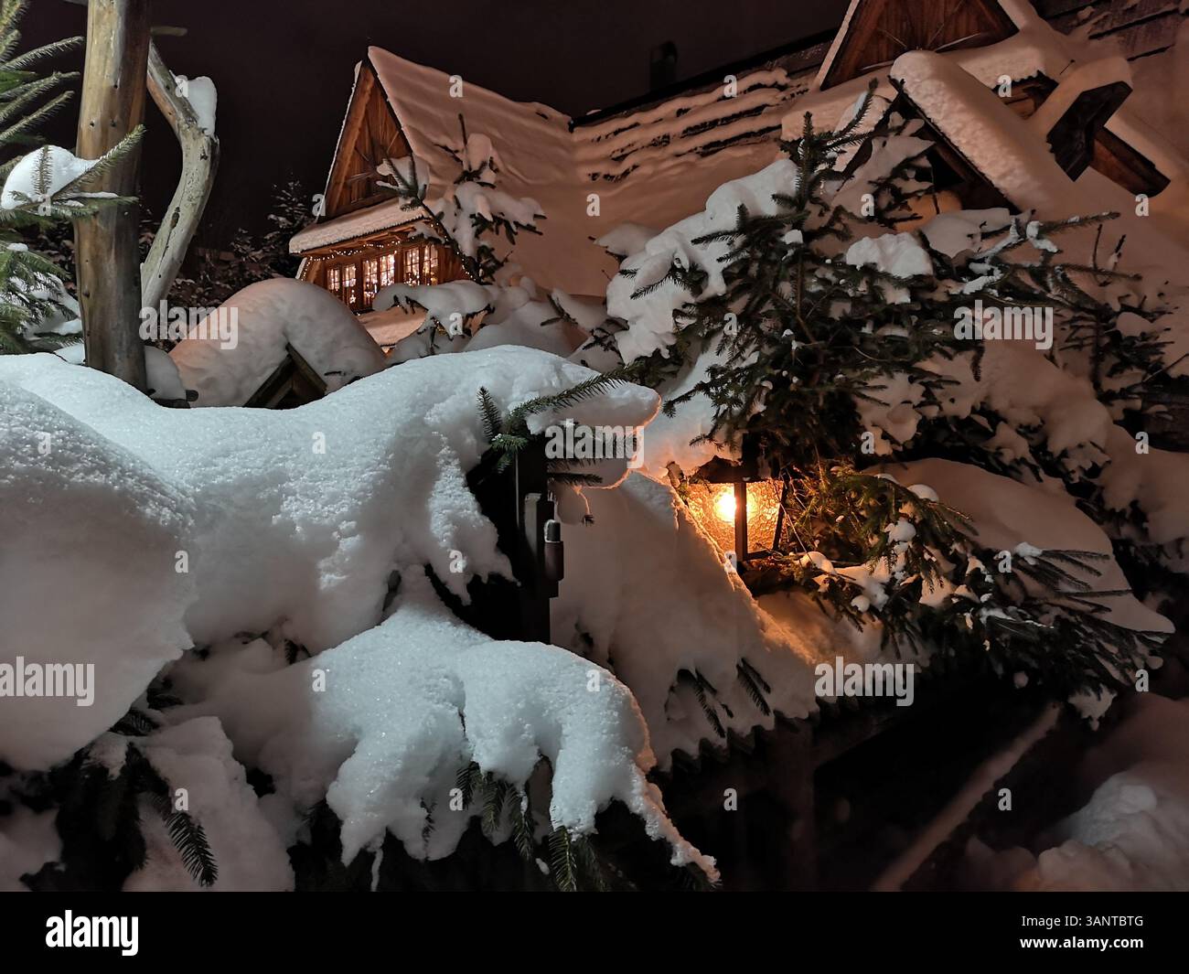 Bakowo Zohylina Niźnio is a rustic restaurant with beautiful wooden architecture in Zakopane, southern Poland. - Smartphone Captured Stock Image