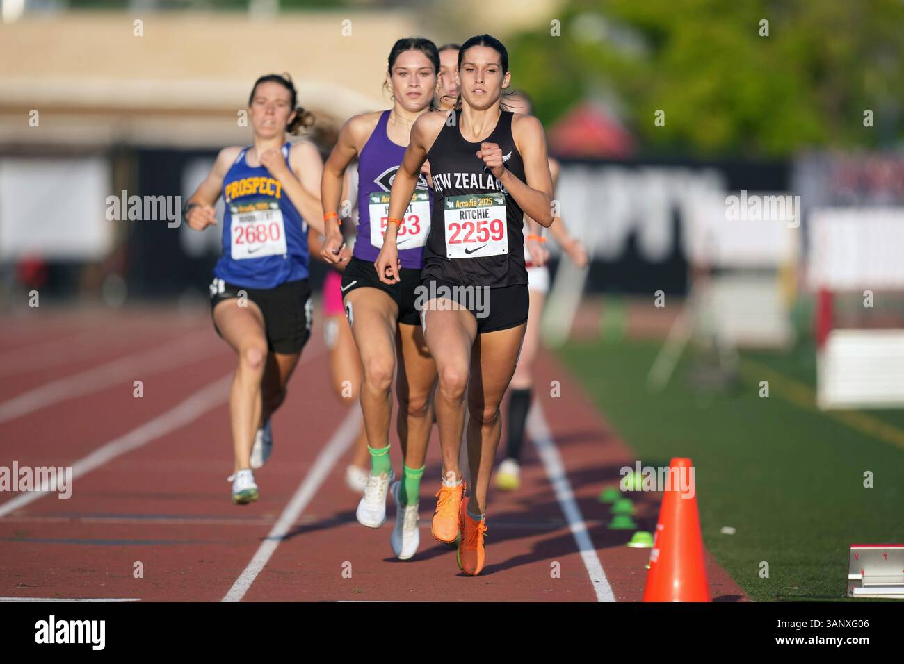 Boh Ritchie (2259) of New Zealand Secondary School leads the ...