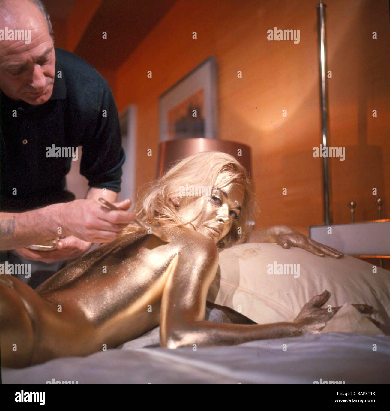 Shirley Eaton And Goldfinger Hi res Stock Photography And Images Alamy