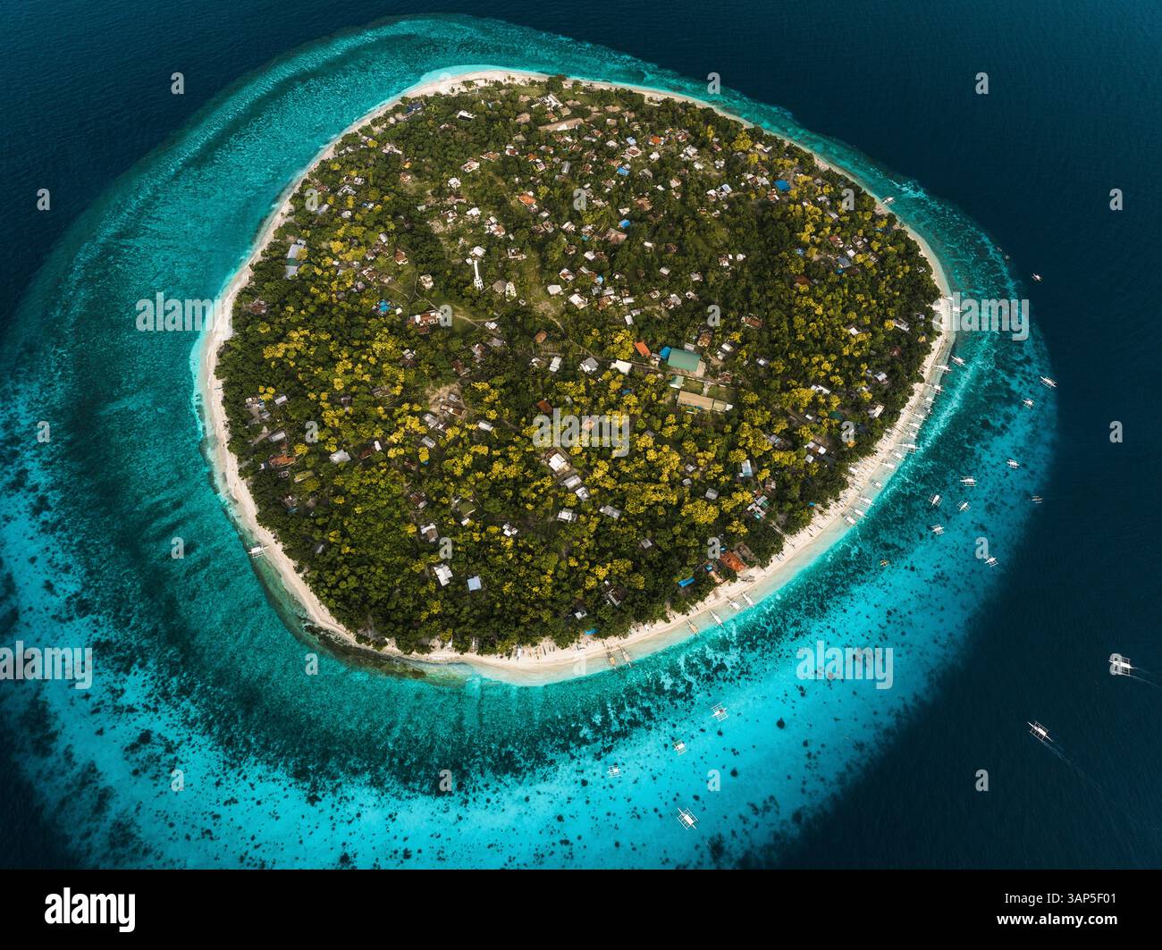 Aerial view of Balicasag Island, Bohol, Philippines Stock Photo - Alamy