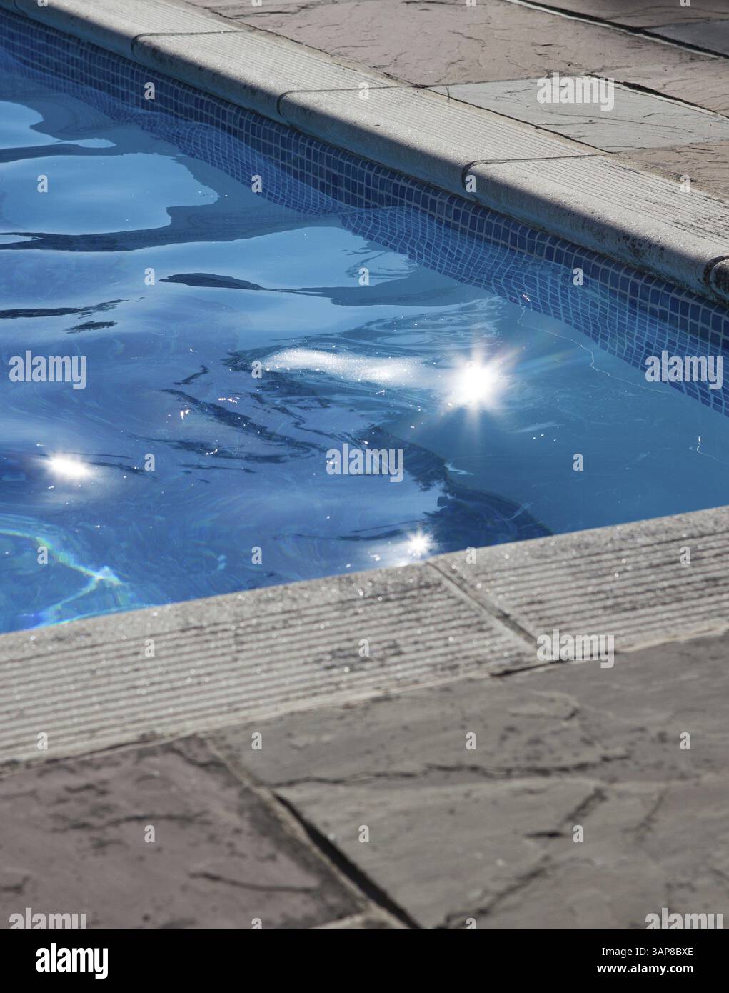 Reflective pools hi-res stock photography and images - Alamy