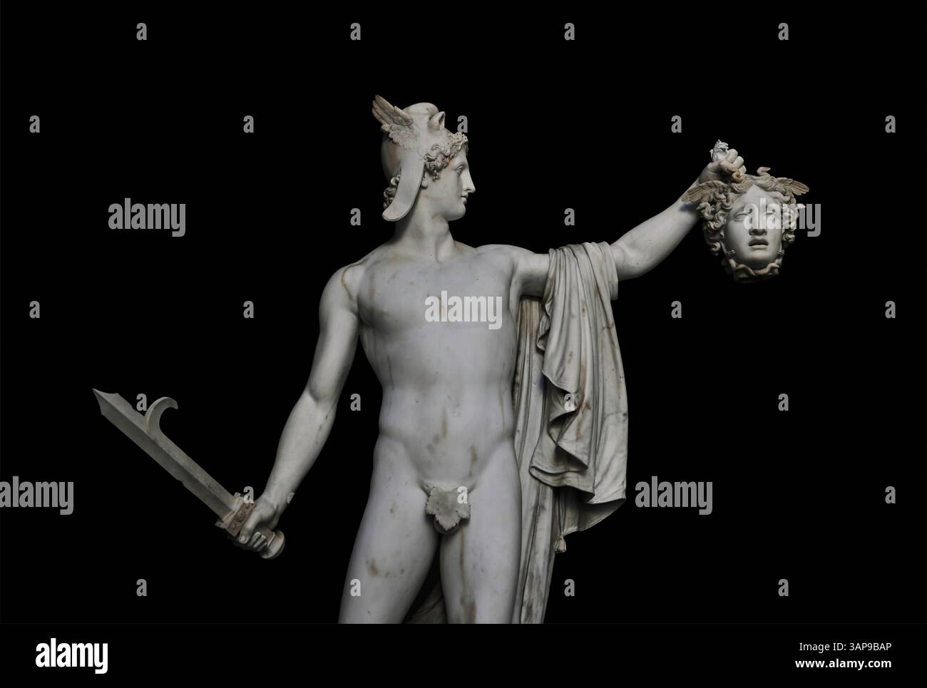 Sculpture of perseus hi-res stock photography and images - Alamy