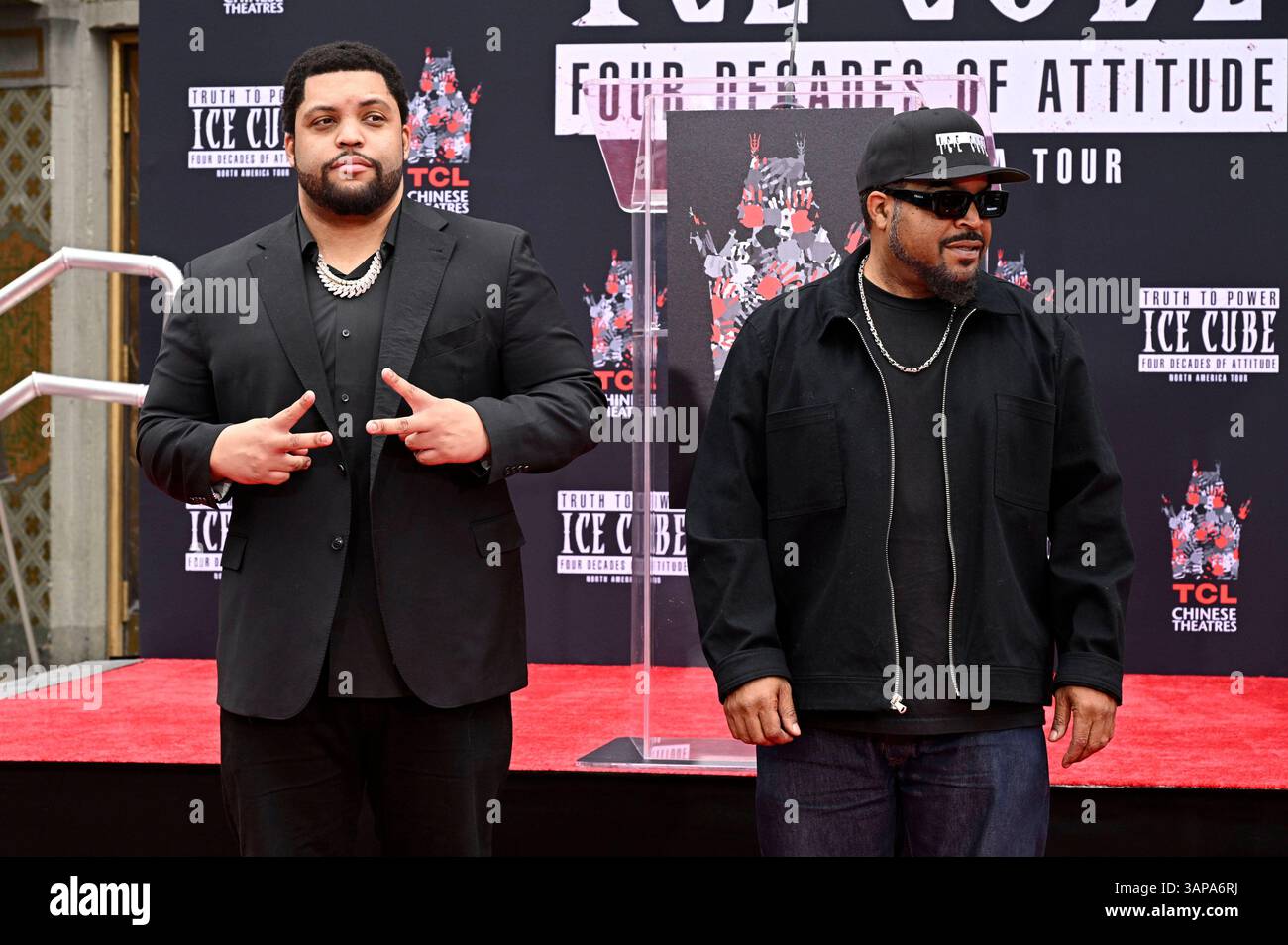 O Shea Jackson Jr. mit Vater Ice Cube bei Ice Cubes Hand and Footprints ...