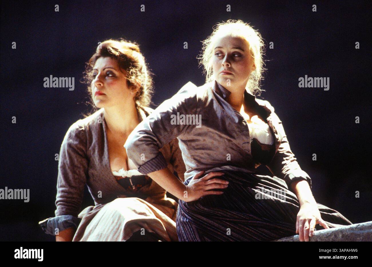 l-r: Sarah Pring (Second Niece), Paula O'Sullivan (First Niece) in PETER GRIMES at Glyndebourne Festival Opera, East Sussex, England  31/07/1994 music: Benjamin Britten  libretto: Montagu Slater  conductor: Franz Welser-Most  design: John Gunter  lighting: Pat Collins  original director: Trevor Nunn  revival director: Stephen Rayne Stock Photo