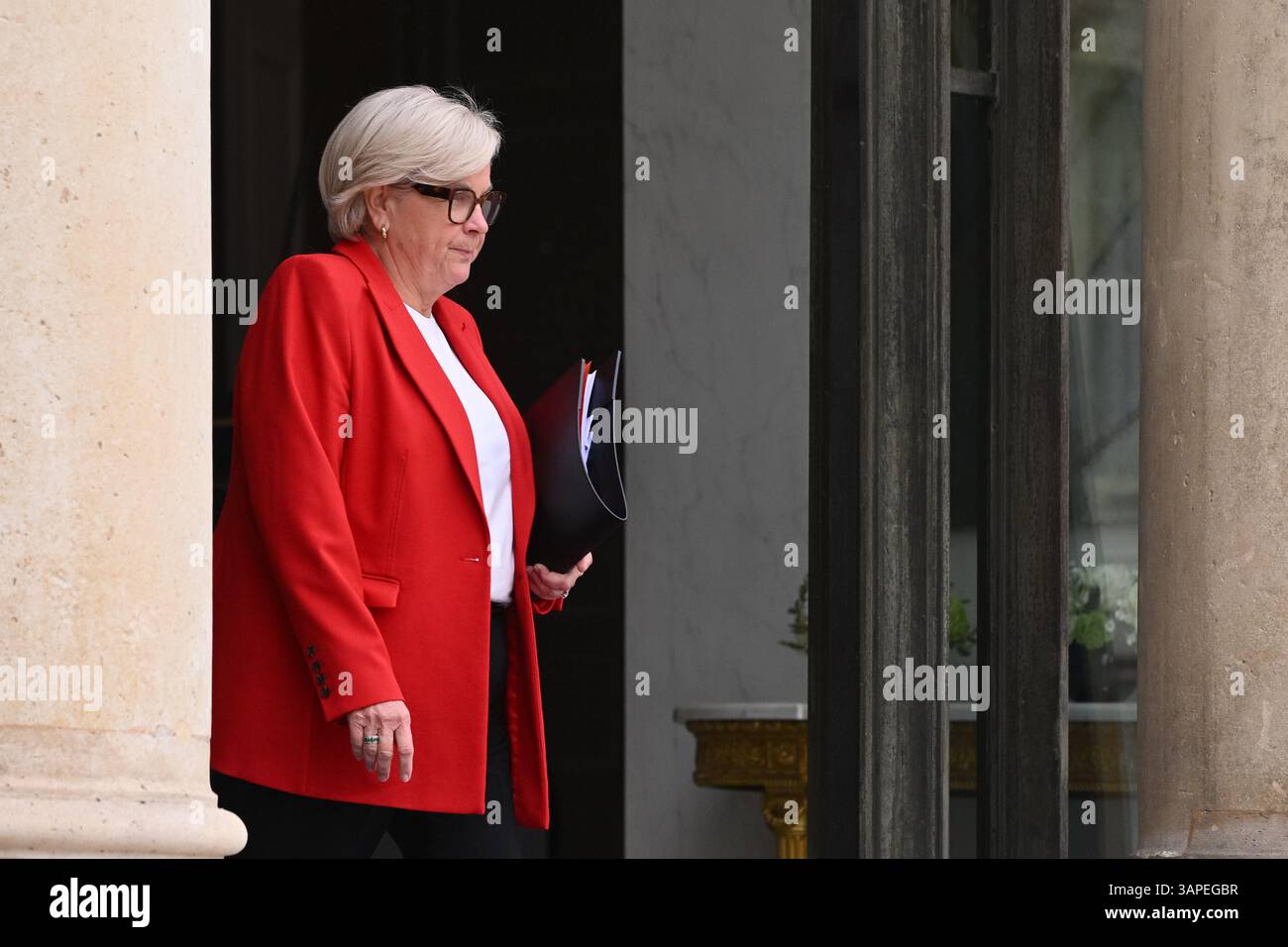 Paris, France. 16th Apr, 2025. La Ministre du Travail, de la Santé, des ...