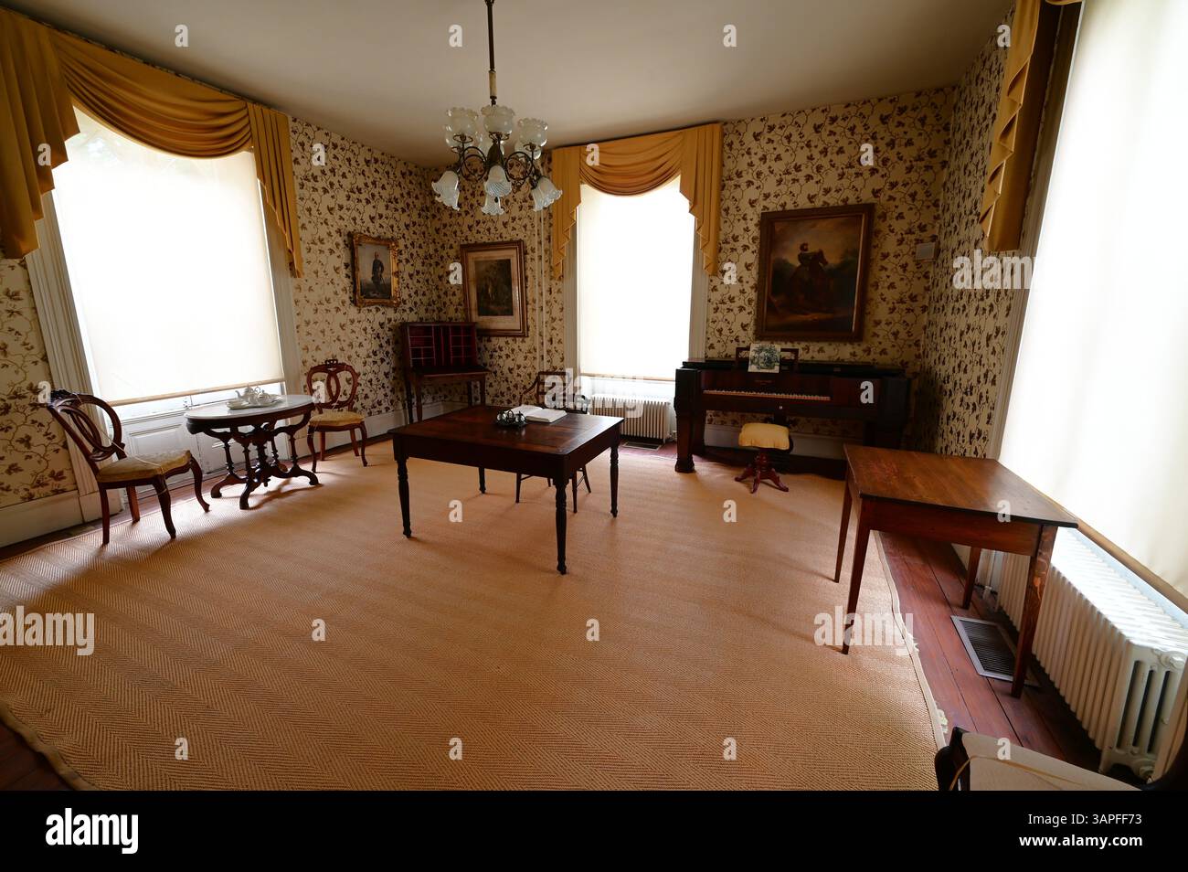Drawing room and study of the 19th Century headquarters of General
