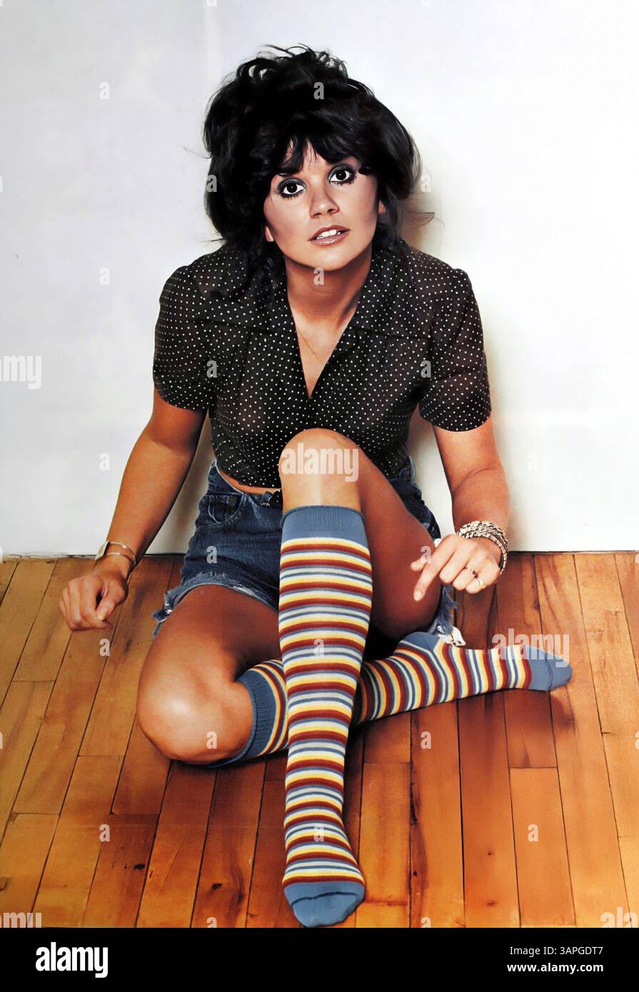 Linda ronstadt 1976 hi-res stock photography and images - Alamy