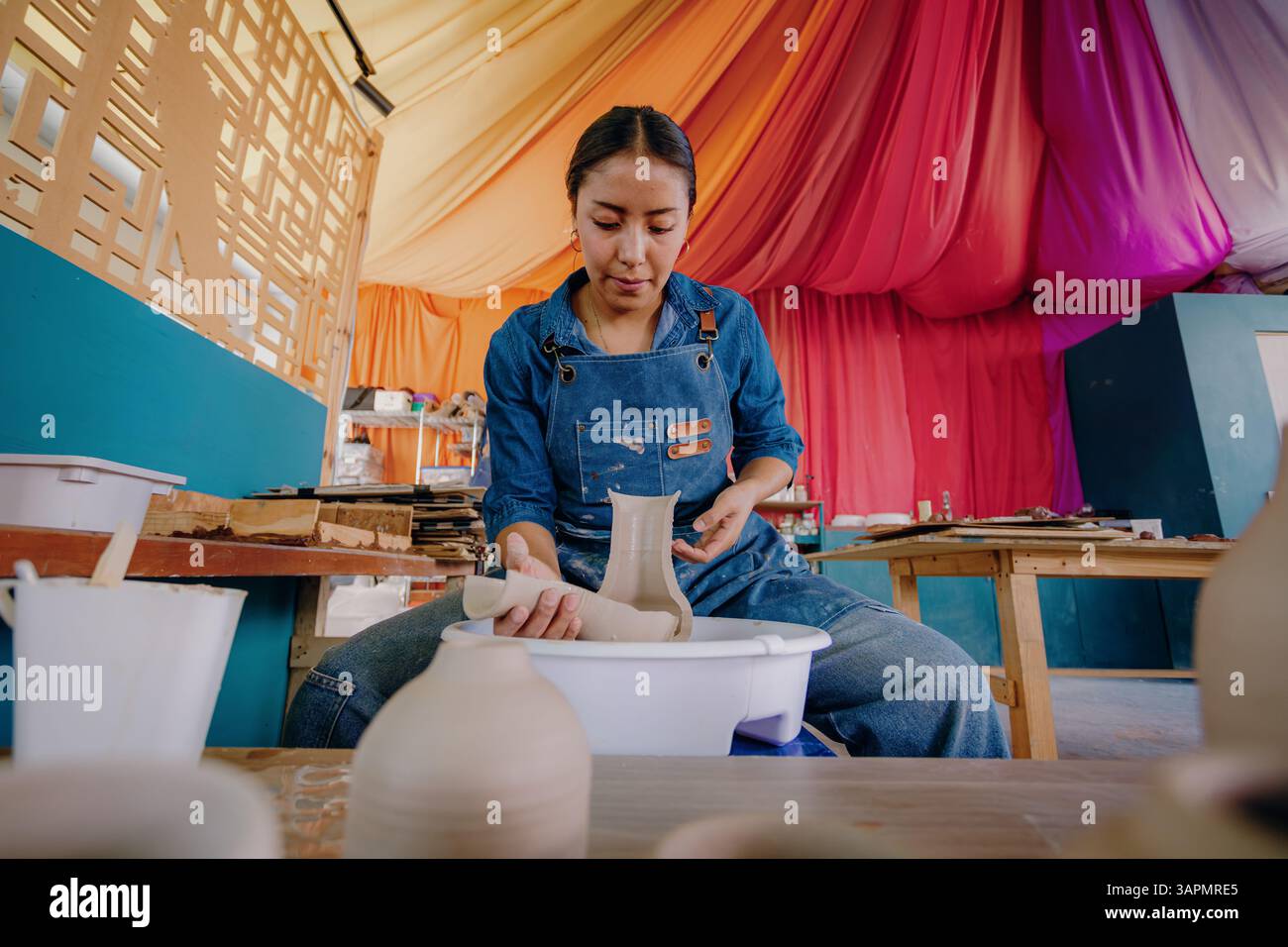painting pottery near me