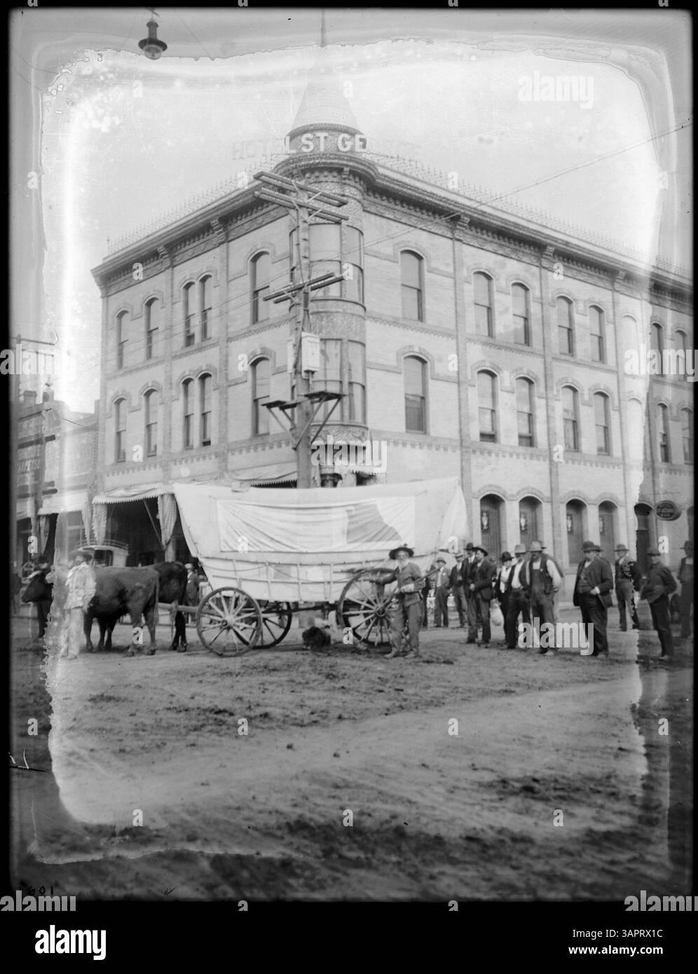 This photograph, part of the Lee Moorhouse collection at the University ...