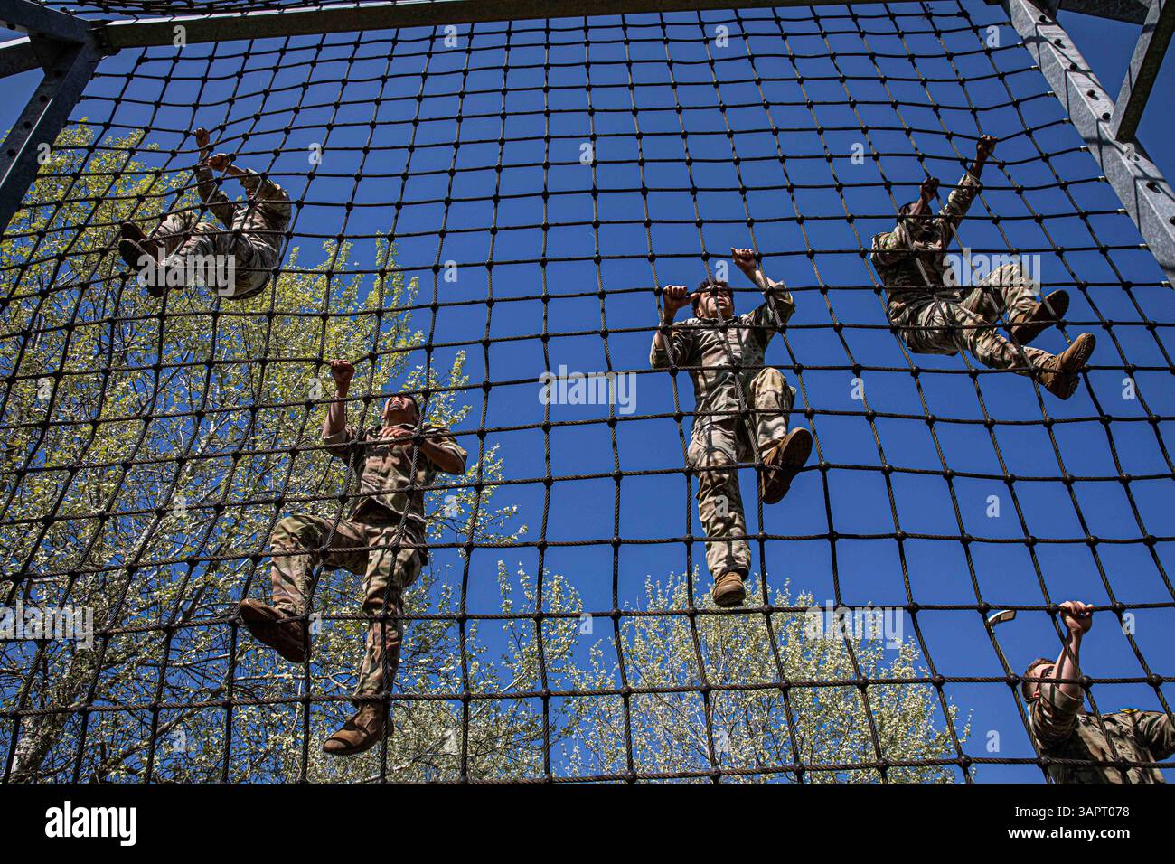 Setaf Italy Vicenza, Italy. 8th Apr, 2025. U.S. Soldiers assigned to 4th Battalion ...