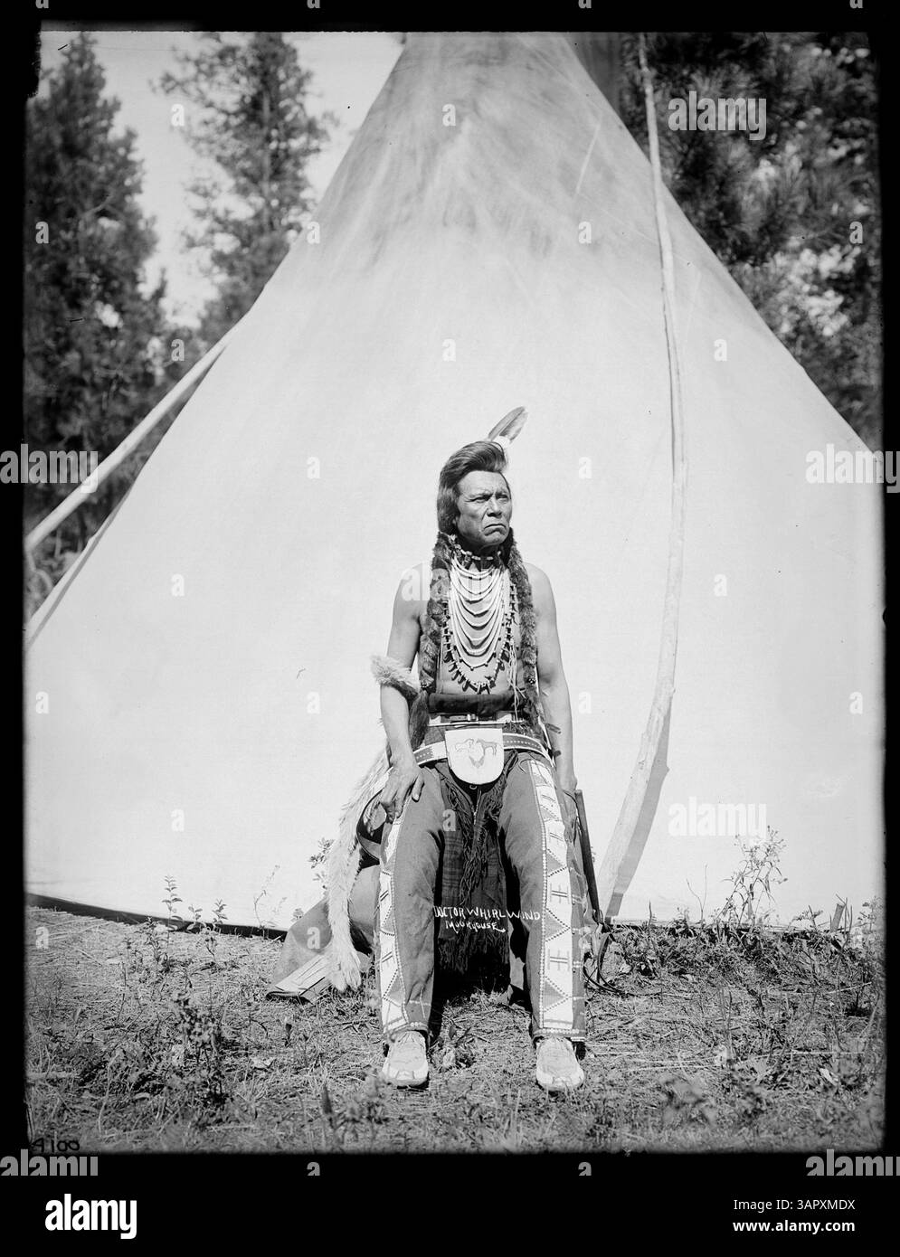 Wearing full regalia Black and White Stock Photos & Images - Alamy