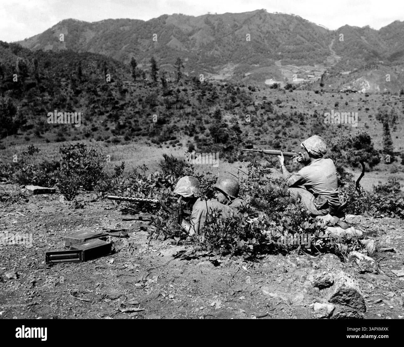 Jan. 1, 2011 - MARINES IN KOREA DURING KOREAN WAR. 1951(Credit Image ...