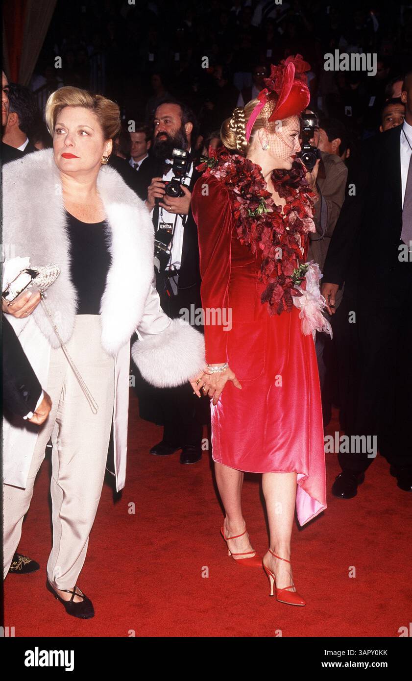 Liz Rosenberg Madonna and liz rosenberg hi-res stock photography and images - Alamy