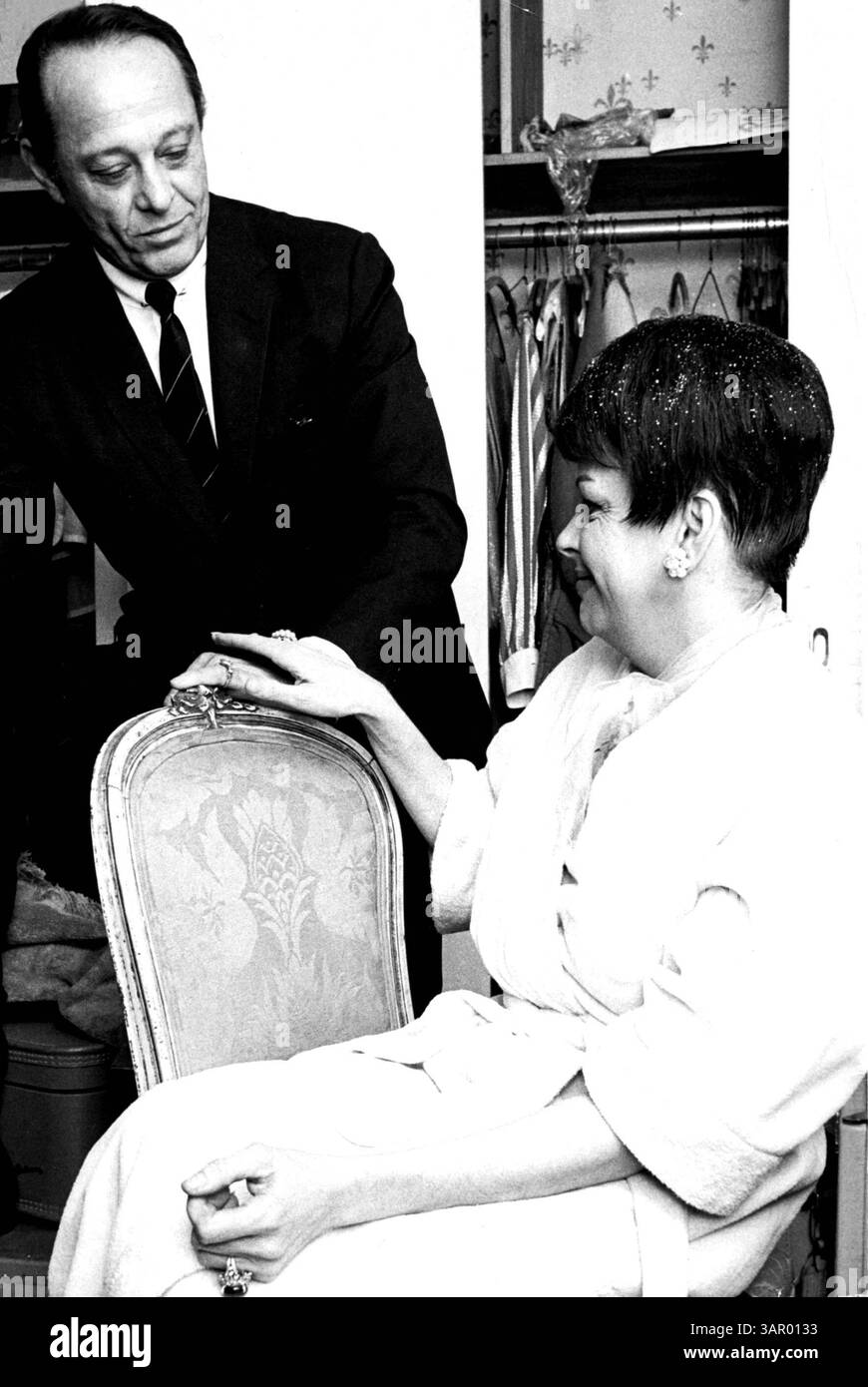 judy garland, 1967 Stock Photo - Alamy, image size:870x1390