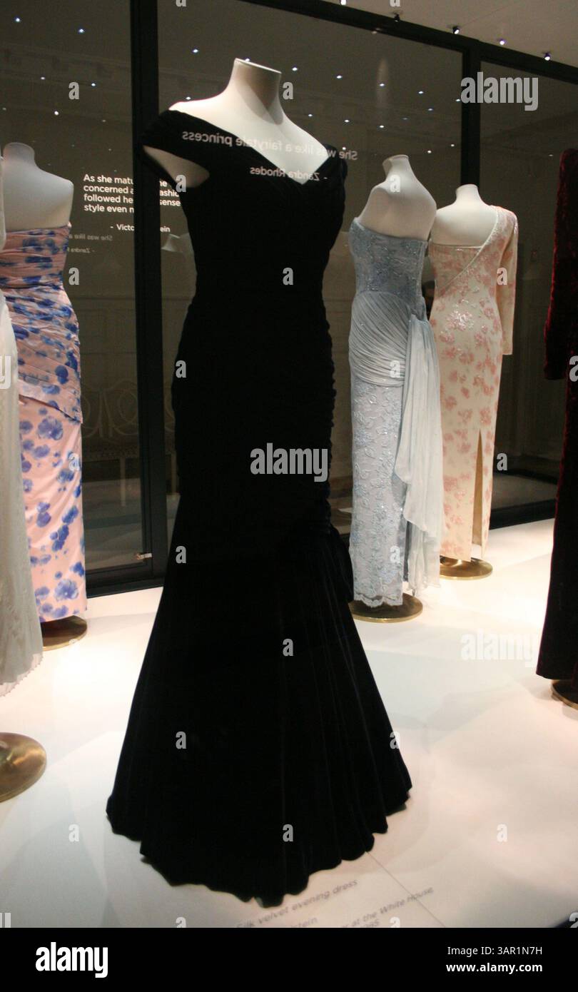long magenta dress Anouk Magenta Long Dress FR36 - US4