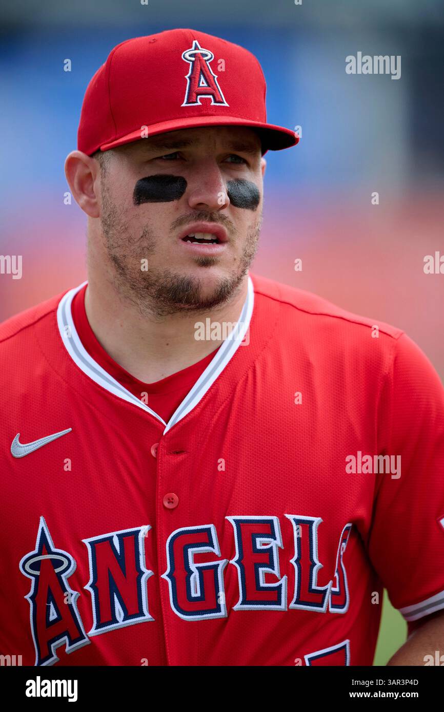 Los Angeles Angels outfielder Mike Trout (27) before an MLB baseball ...