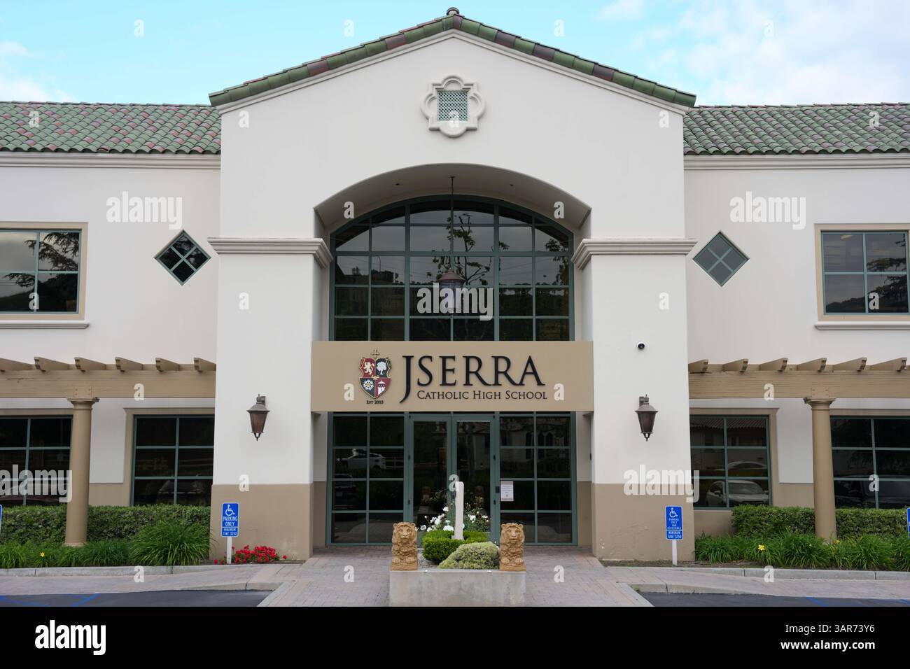 JSERRA CATHOLIC HIGH SCHOOL