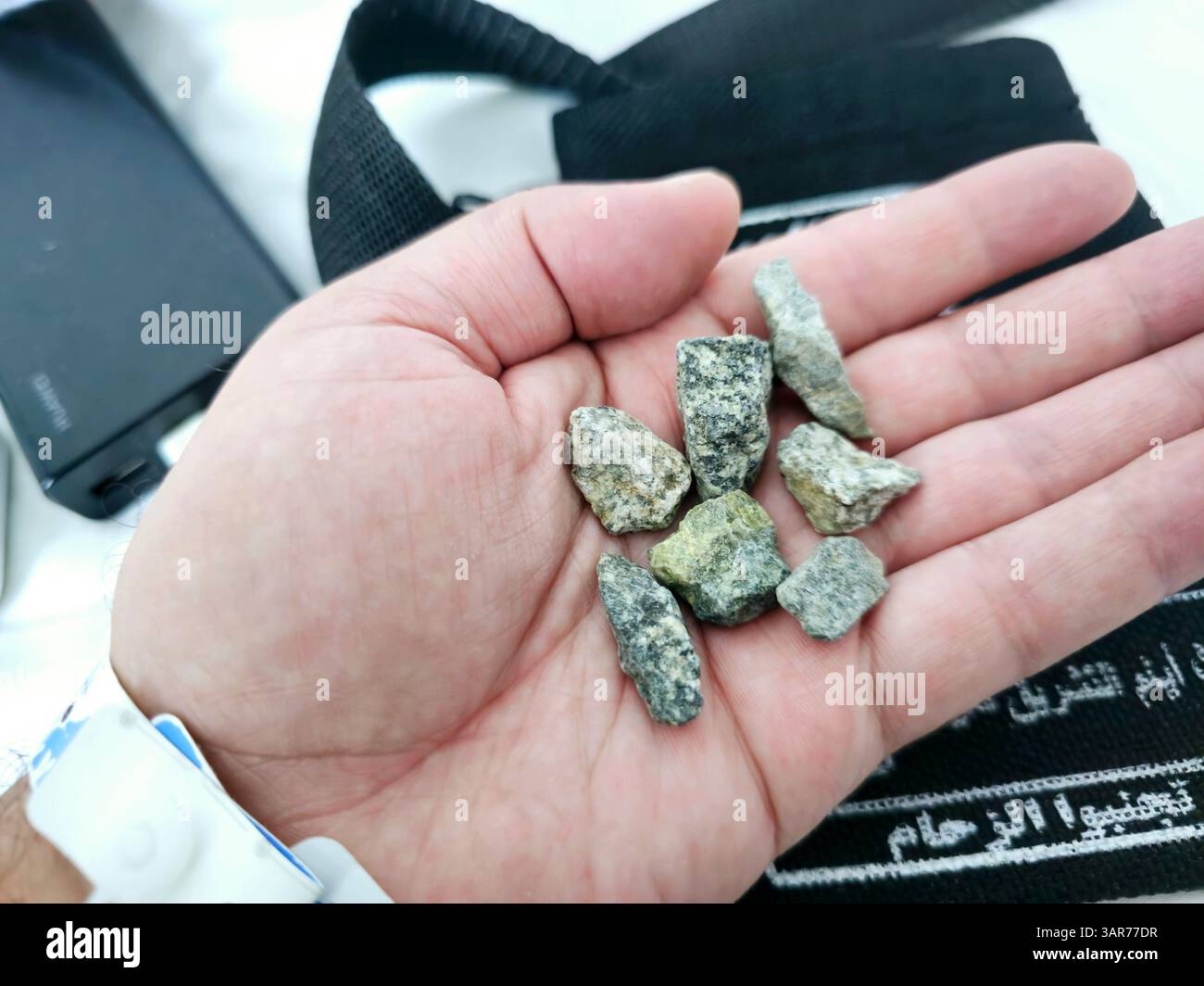 Translation of Arabic text (Stones gravel bag, avoid crowds) The ...