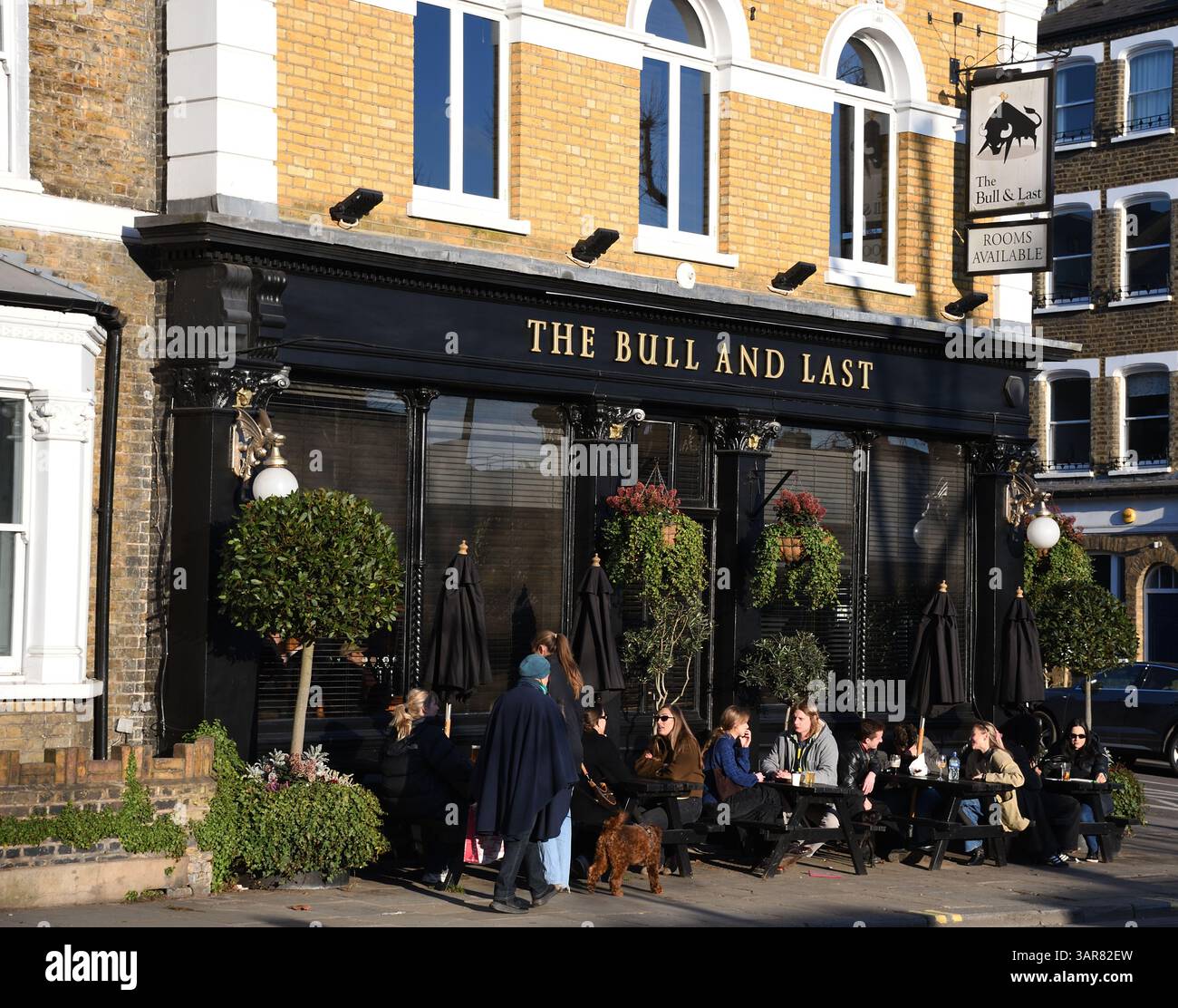 Lauren Taylor and Spencer Moulton's Wedding Website - The Knot, image size:1300x1112