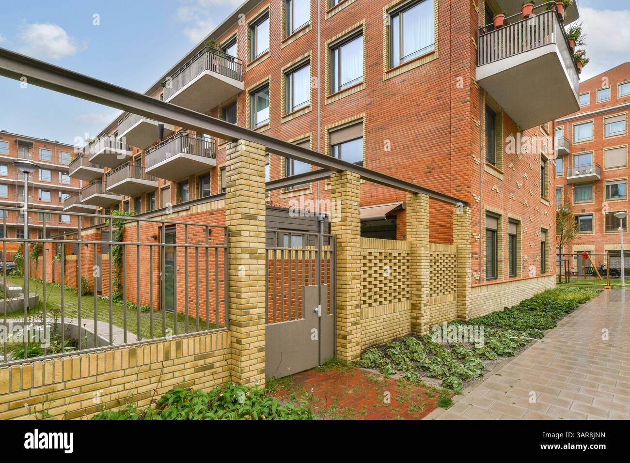 CreekView Apartments at Woodland Park Phase II - Green Sustainable Apartment Building With View