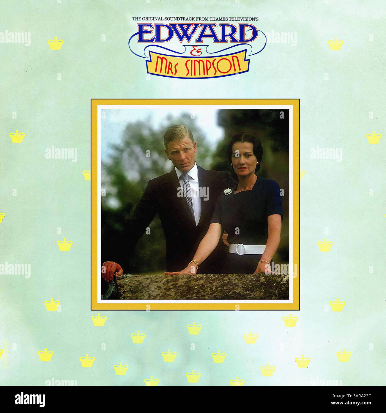 Edward and mrs simpson hi-res stock photography and images - Alamy