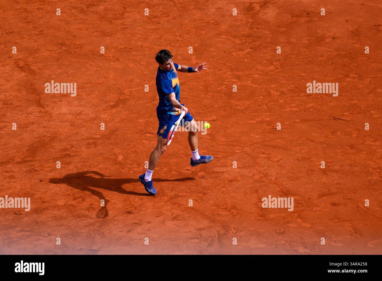 Munich, Germany. 17th Apr, 2025. Tennis: ATP Tour - Munich, Singles, Men, Round of 16. Cerundolo (Argentina) - Shevchenko (Kazakhstan). Alexander Shevchenko in action. Credit: Tom Weller/dpa/Alamy Live News Stock Photo