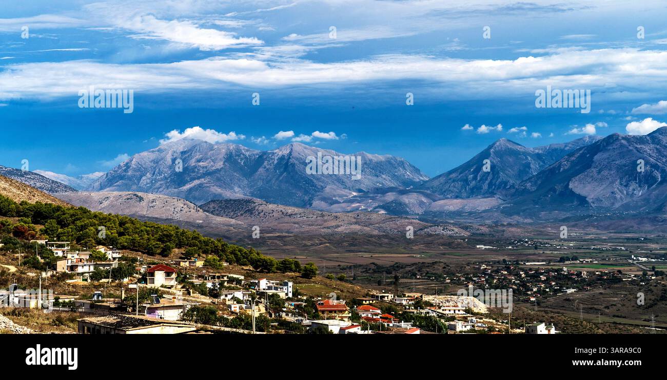 Small natural wonders hi-res stock photography and images - Alamy