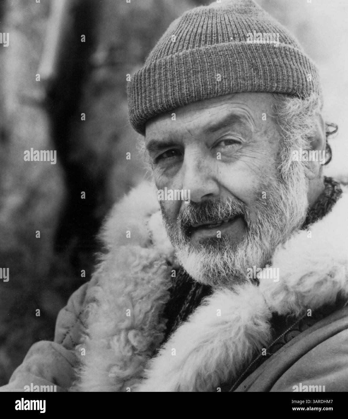 PERNELL ROBERTS (May 18, 1928 – January 24, 2010) Pernell Elvin Roberts ...