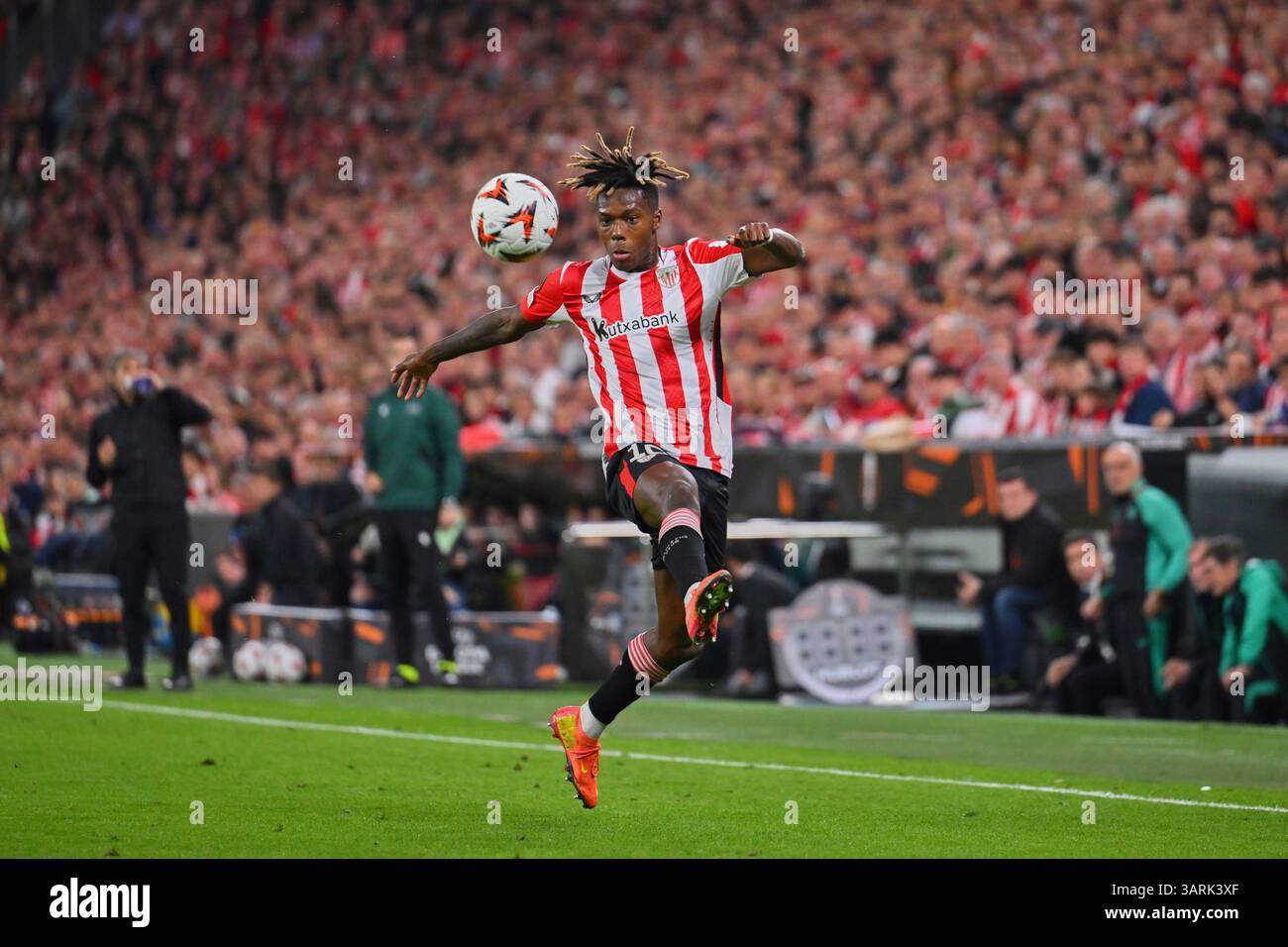 Athletic Bilbao s Nico Williams Controls The Ball During The Europa 