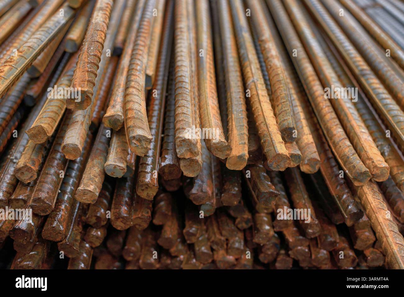 Stack rusted steel rebar hi-res stock photography and images - Alamy