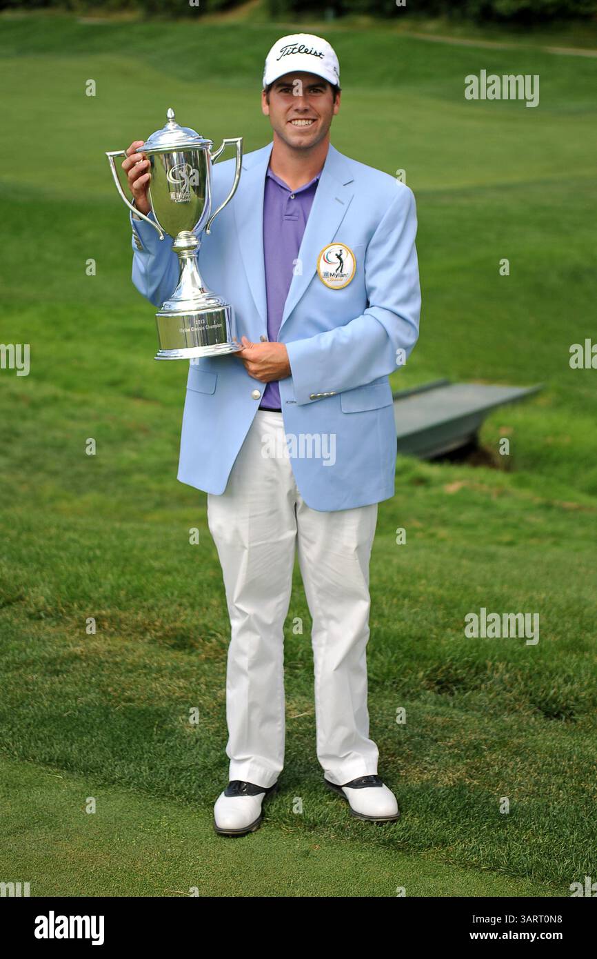 Dean martin golf hi-res stock photography and images - Alamy