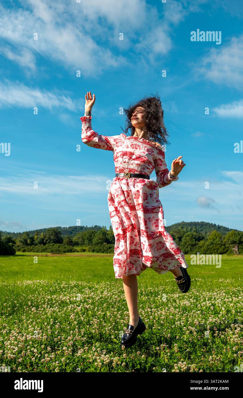 Grass dreaming hi-res stock photography and images - Alamy