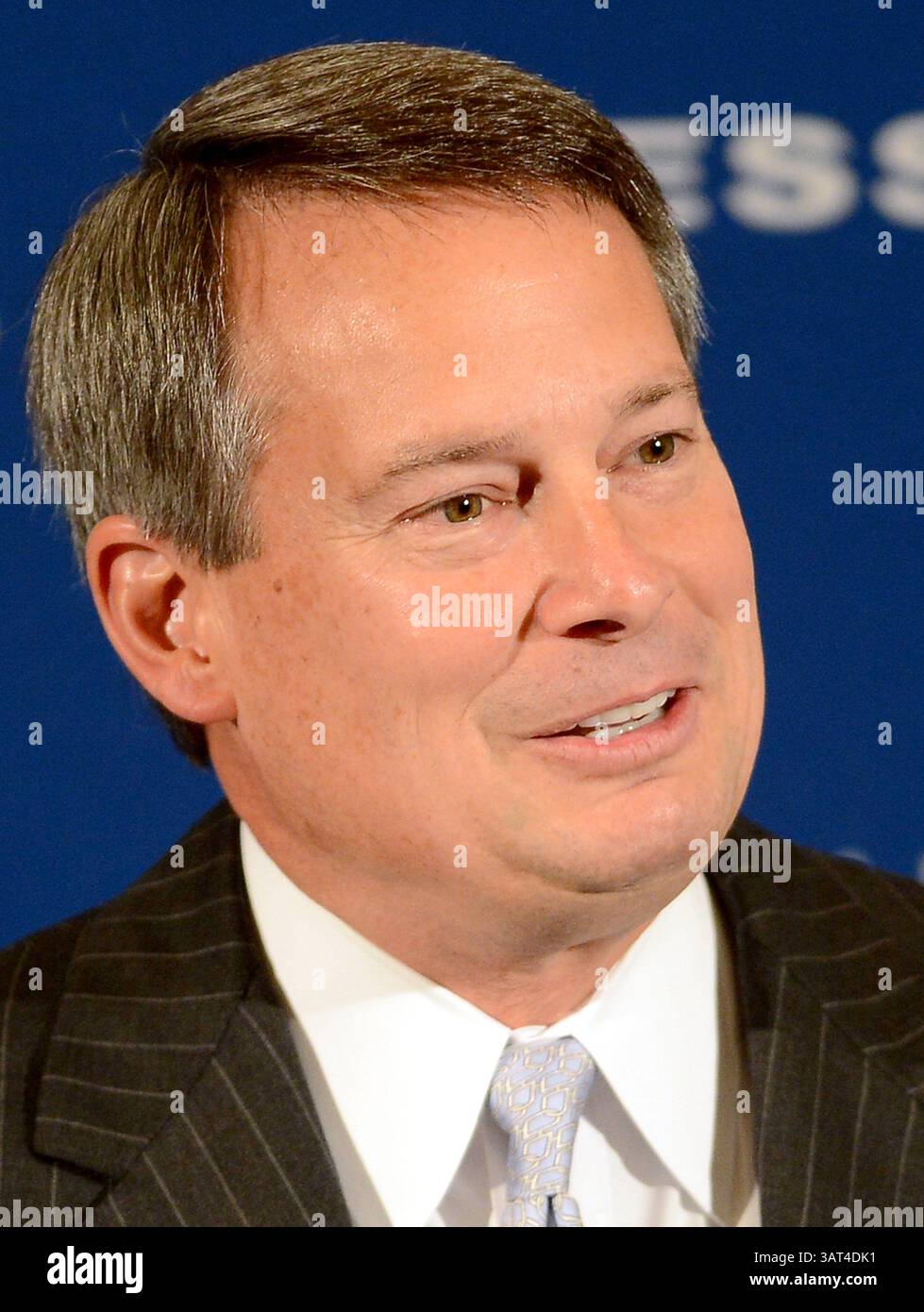 Charles schwab corporation hi-res stock photography and images - Page 2 -  Alamy