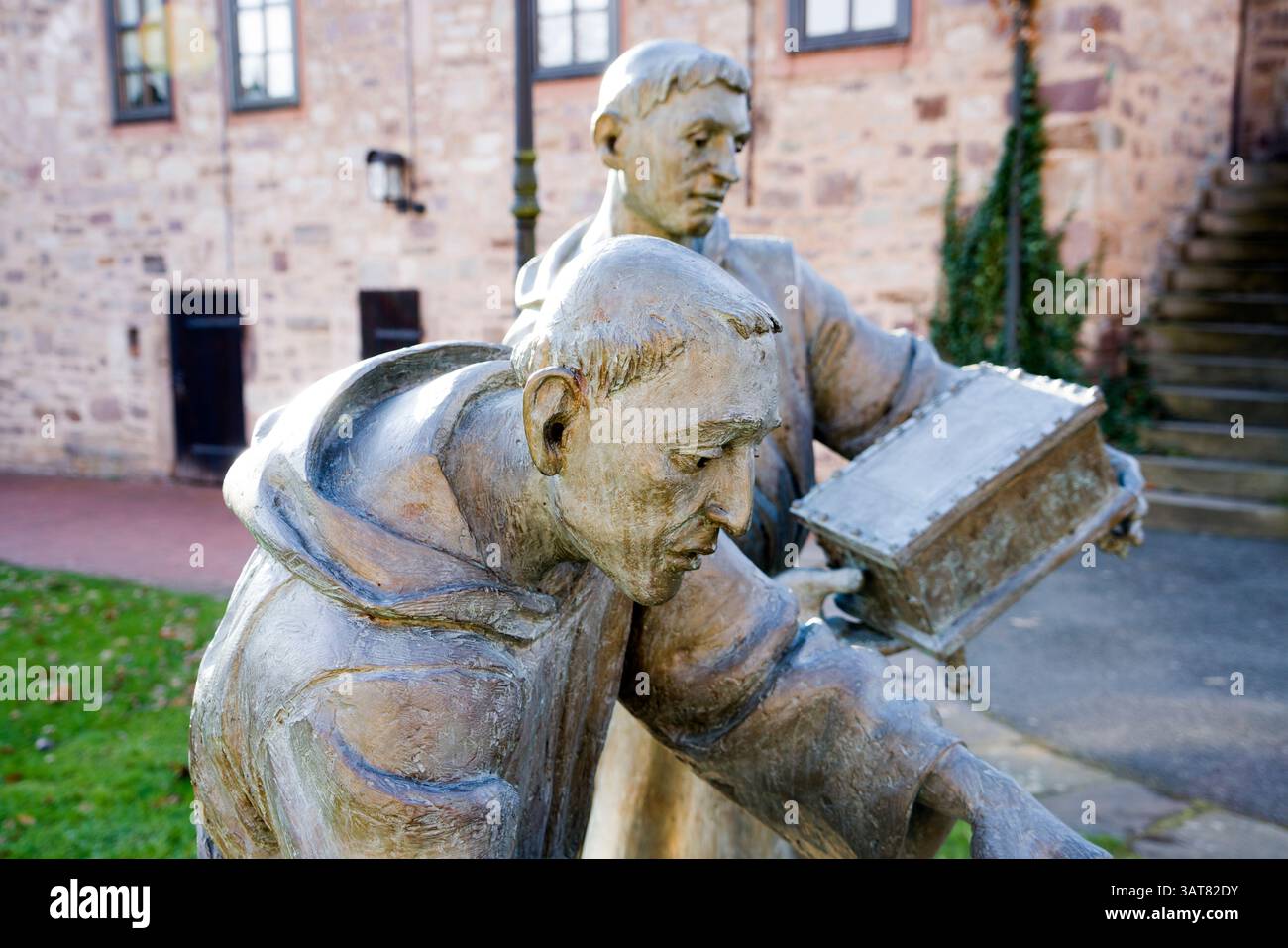 Sculpture, the monks Rogerus or Roger of Helmarshausen, well-known goldsmith with Herimann, creator of the Gospels of Henry the Lion, 12th century, Be Stock Photo