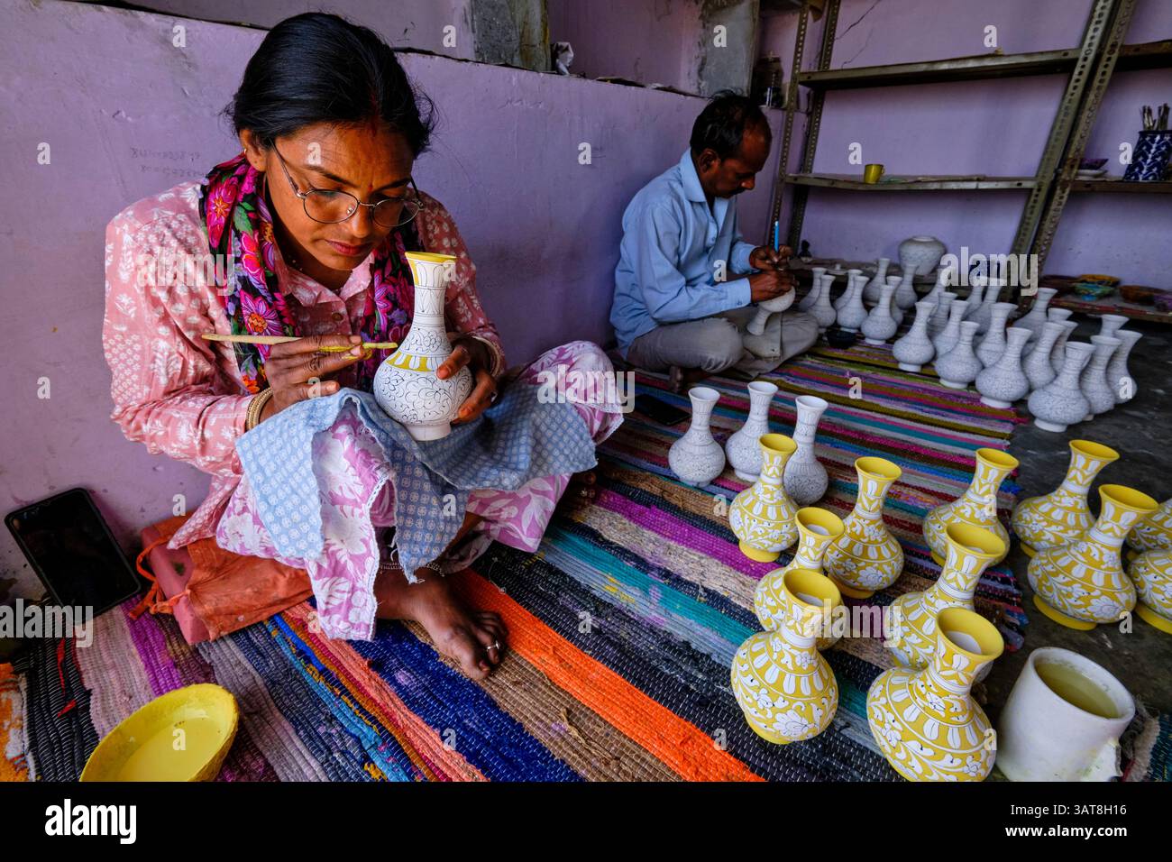 Sanganer india pottery hi-res stock photography and images - Alamy