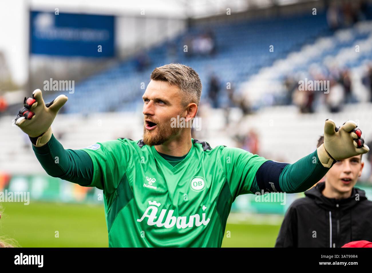 Martin goalkeeper hi-res stock photography and images - Alamy