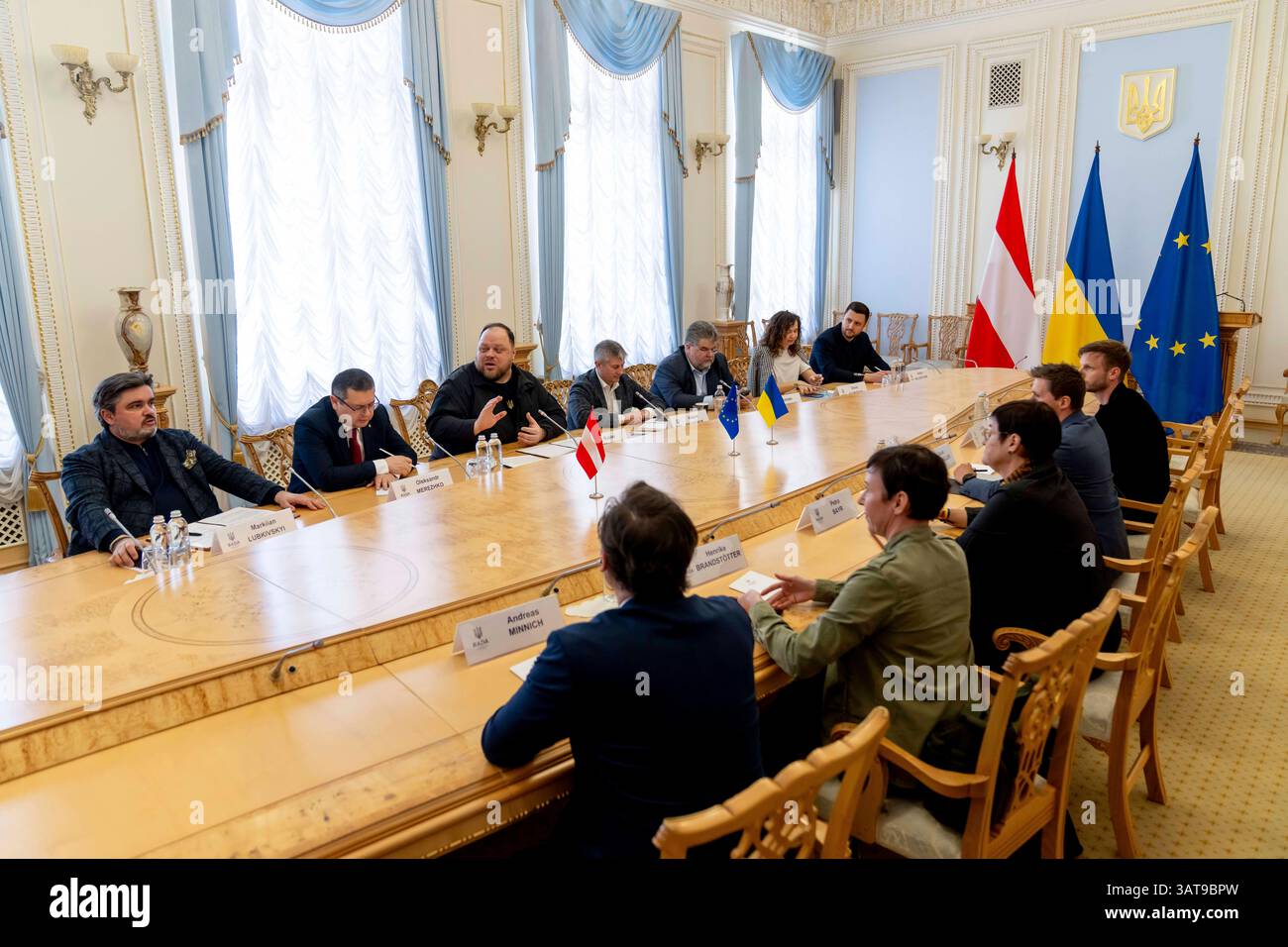 Meeting of a Ukrainian and Austrian Delegation in the Ukrainian ...