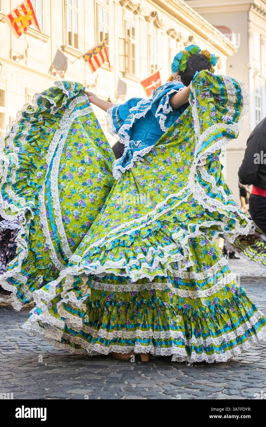 Mexican woman traditional dress hi-res stock photography and images - Page  6 - Alamy