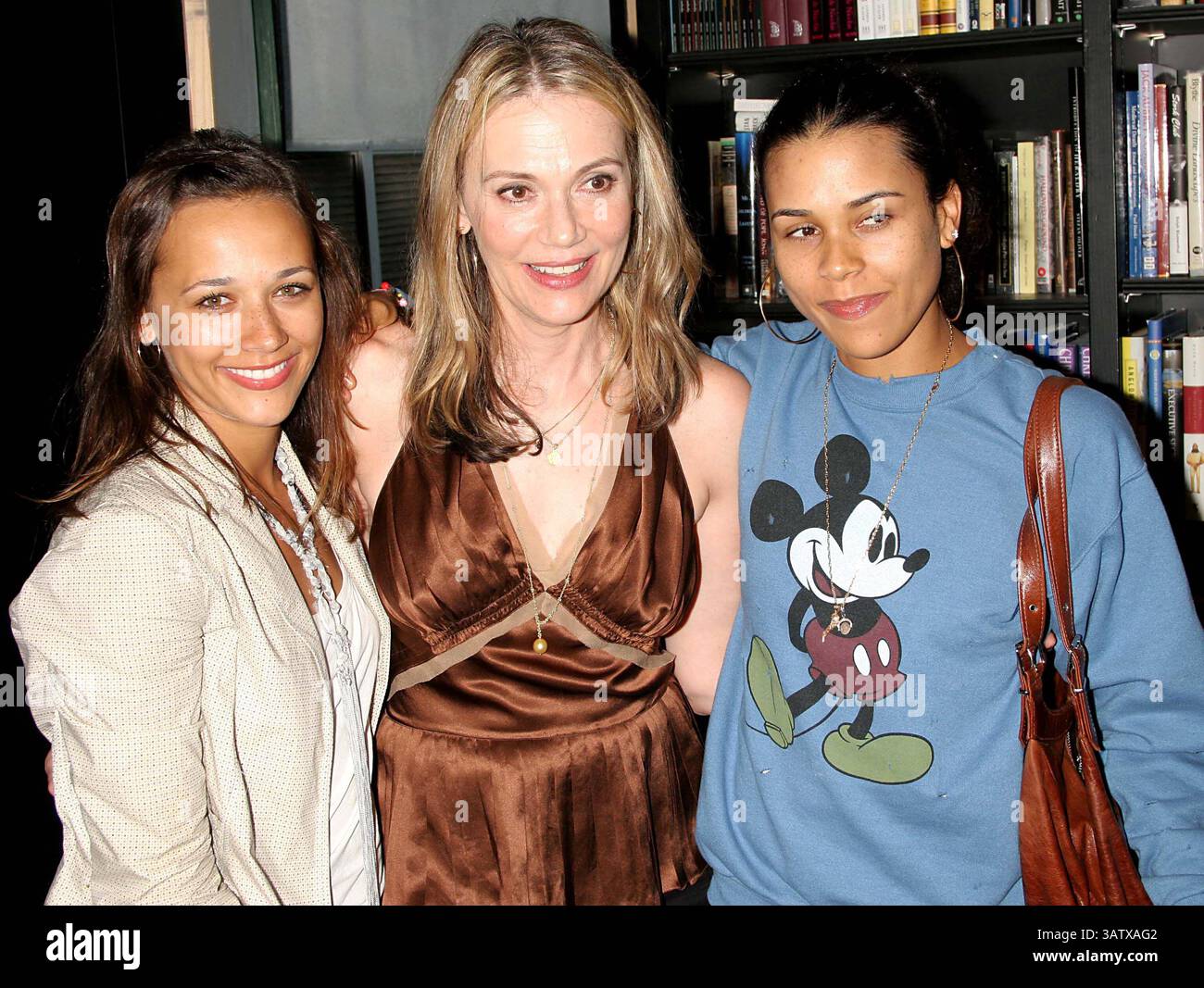 Peggy lipton and rashida jones hi-res stock photography and images