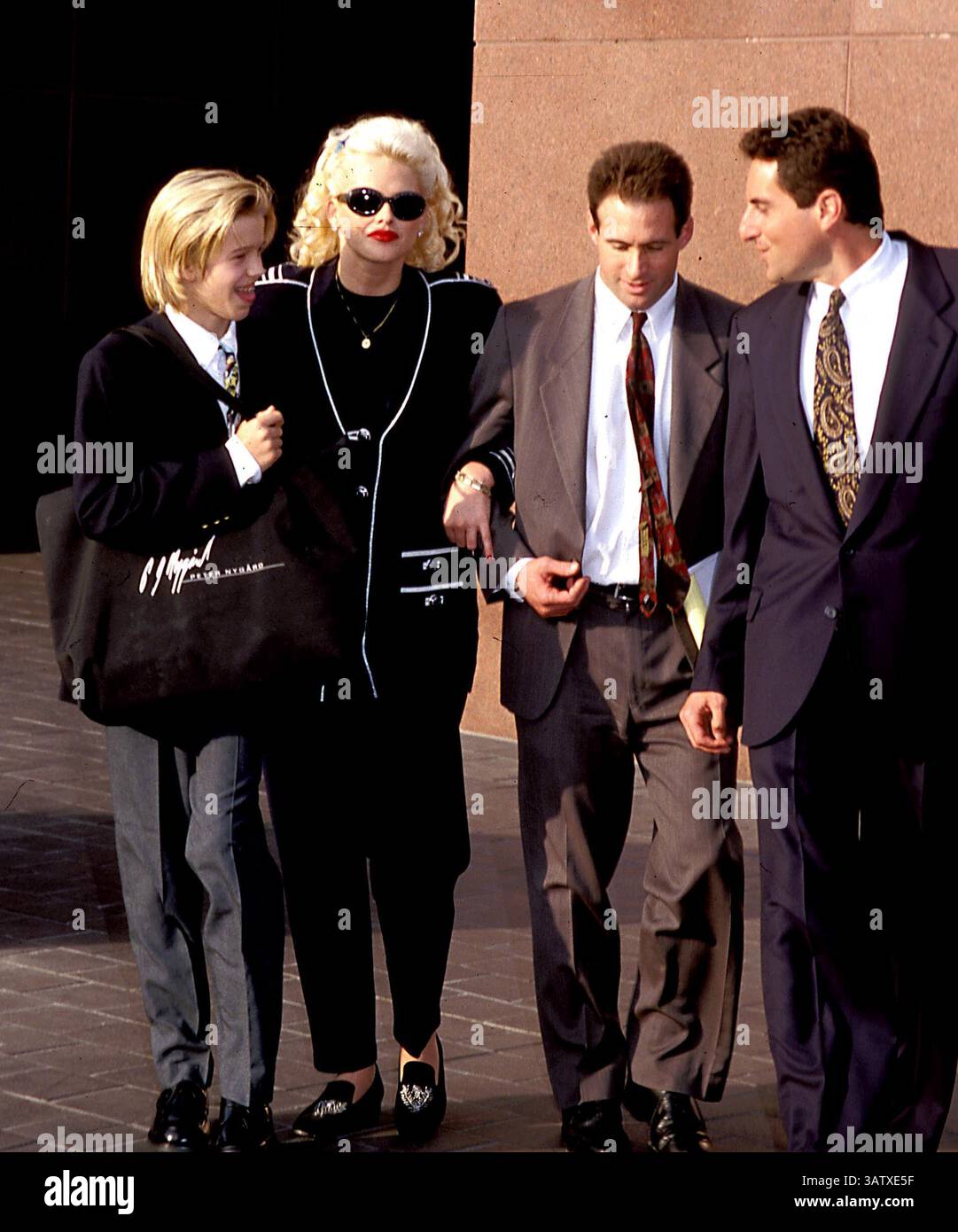 Sunday. Smith Anna nicole smith and son daniel hi-res stock photography and images ...