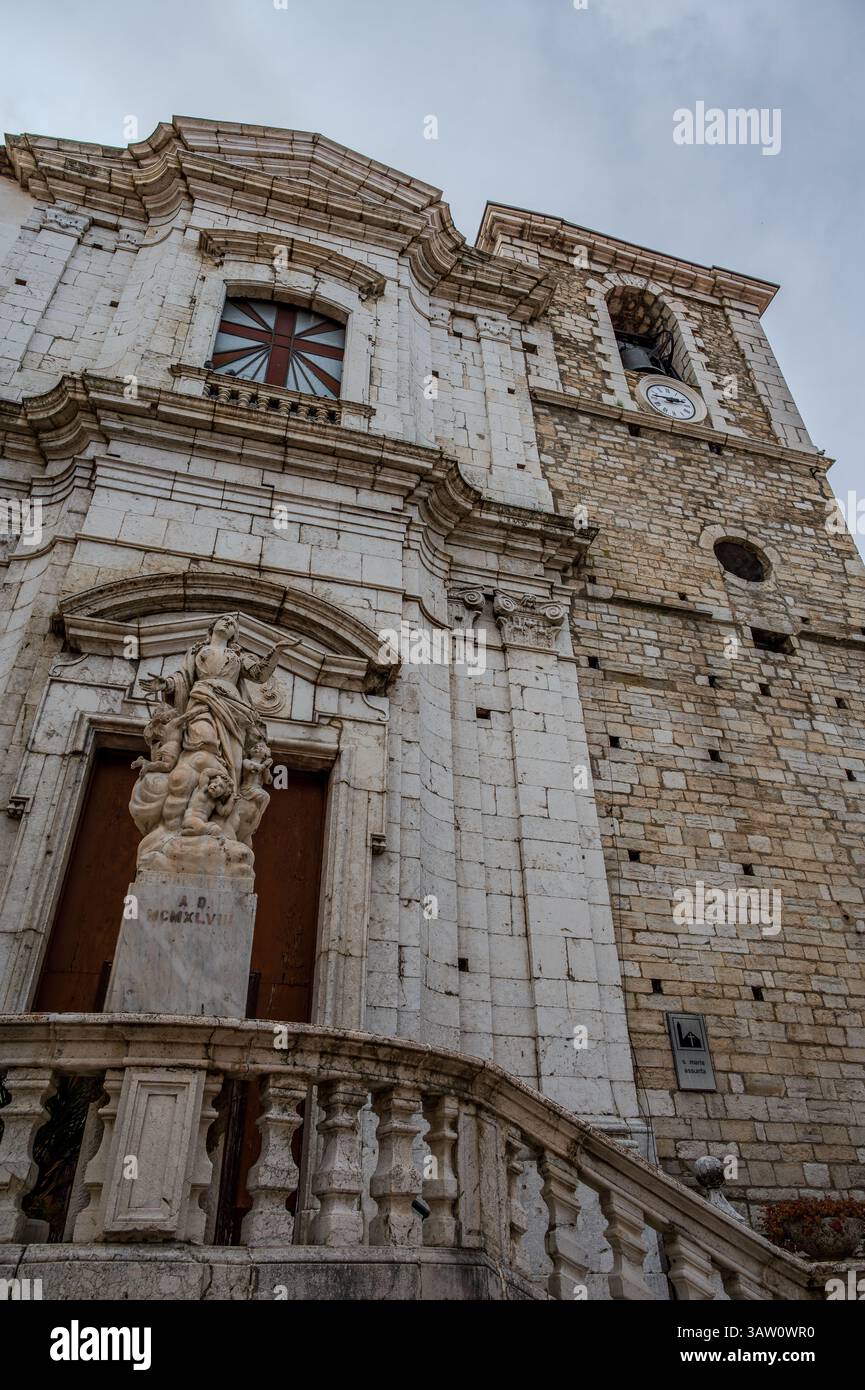 Rectangular Churches The church, which has medieval origins (around 1309), has a rectangular ...
