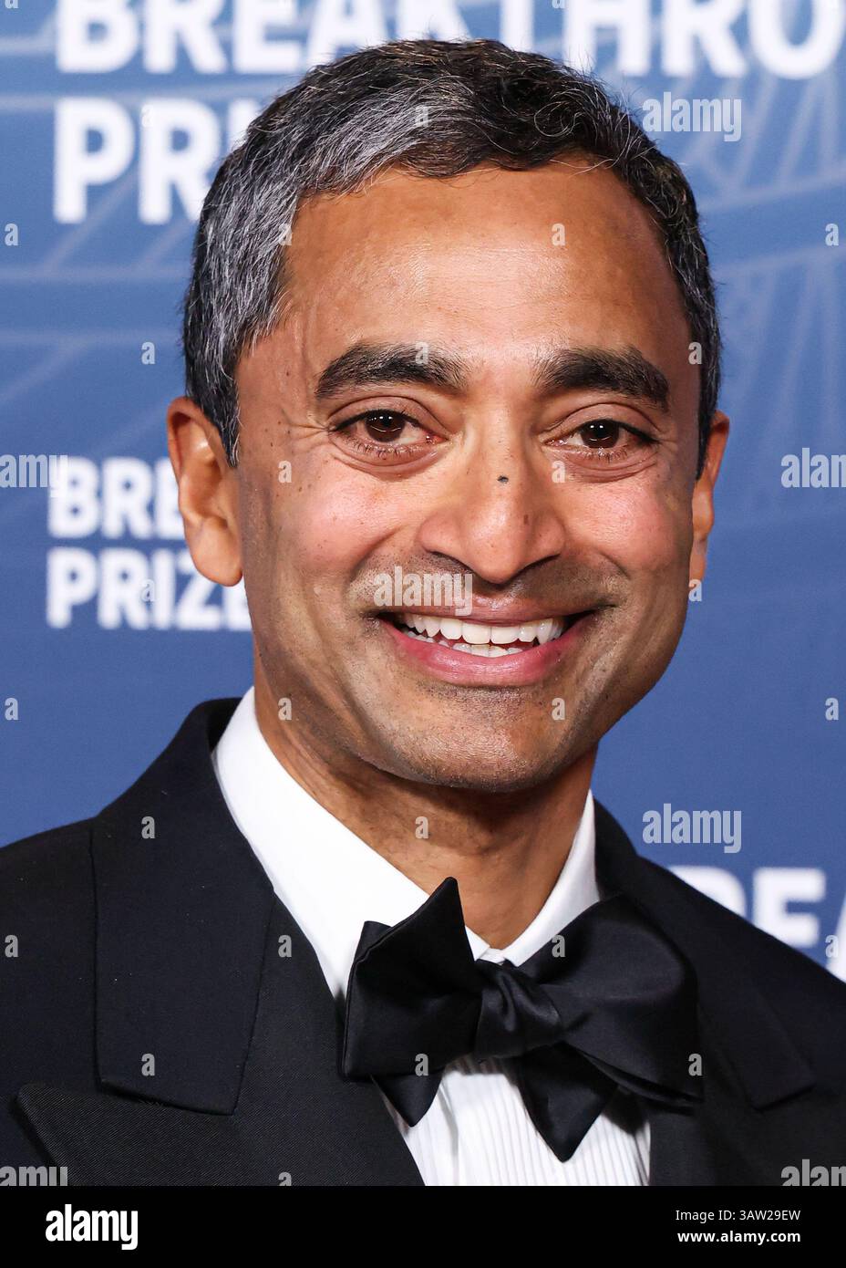 Social Capital founder Chamath Palihapitiya (L) and White House crypto czar  David Sacks (R) during a dinner hosted by US President Donald Trump with US  tech leaders at the White House, Washington,