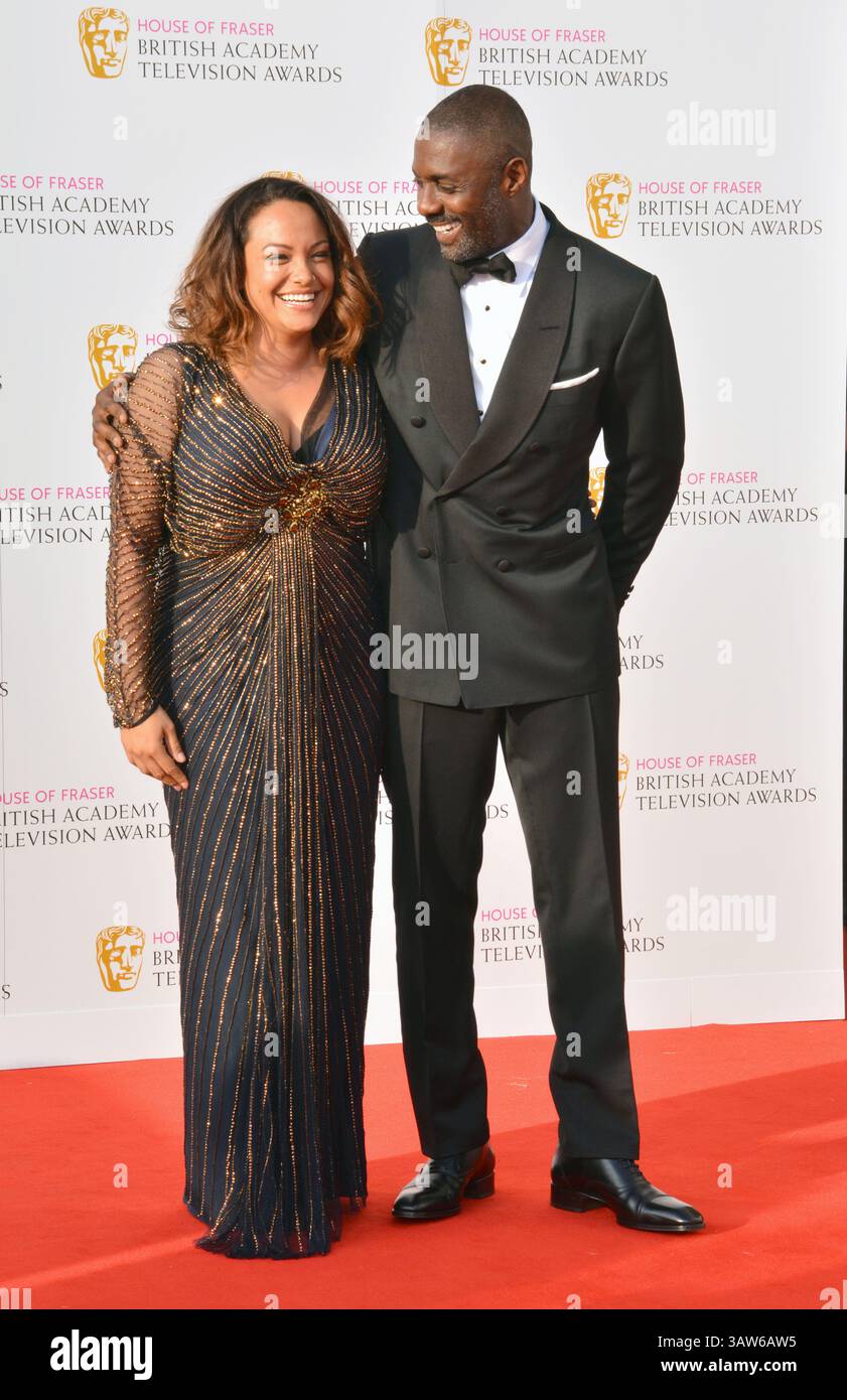 Idris elba and naiyana garth hi-res stock photography and images - Alamy, image size:841x1390