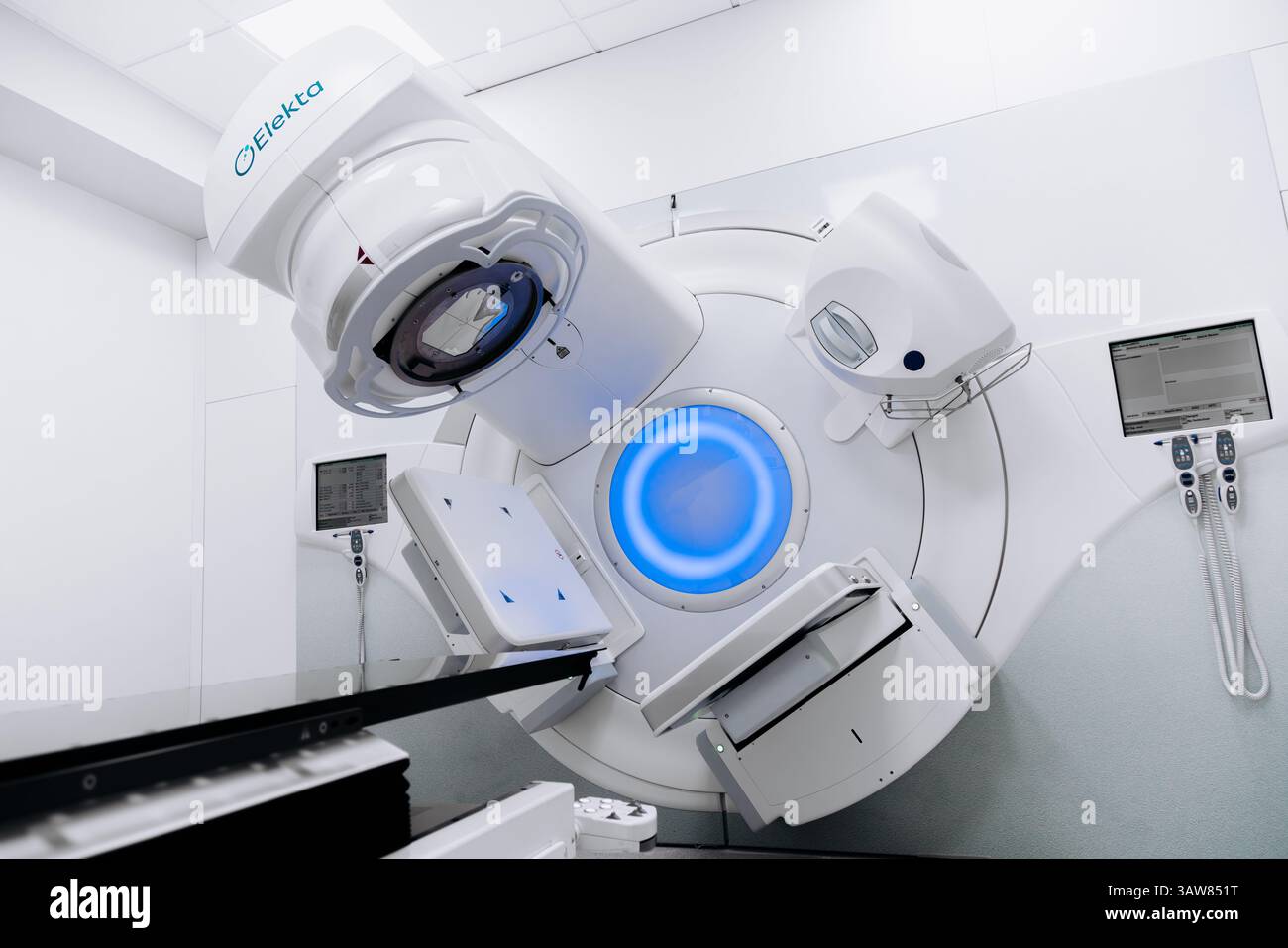 Photo of medical an advanced linear accelerator in the therapeutic ...