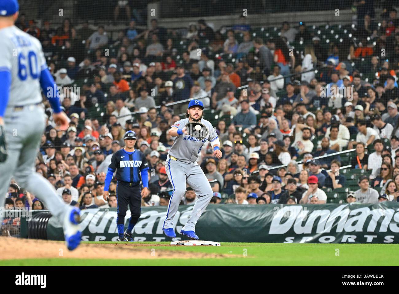 DETROIT, MI - APRIL 18: Kansas City Royals first base Vinnie ...